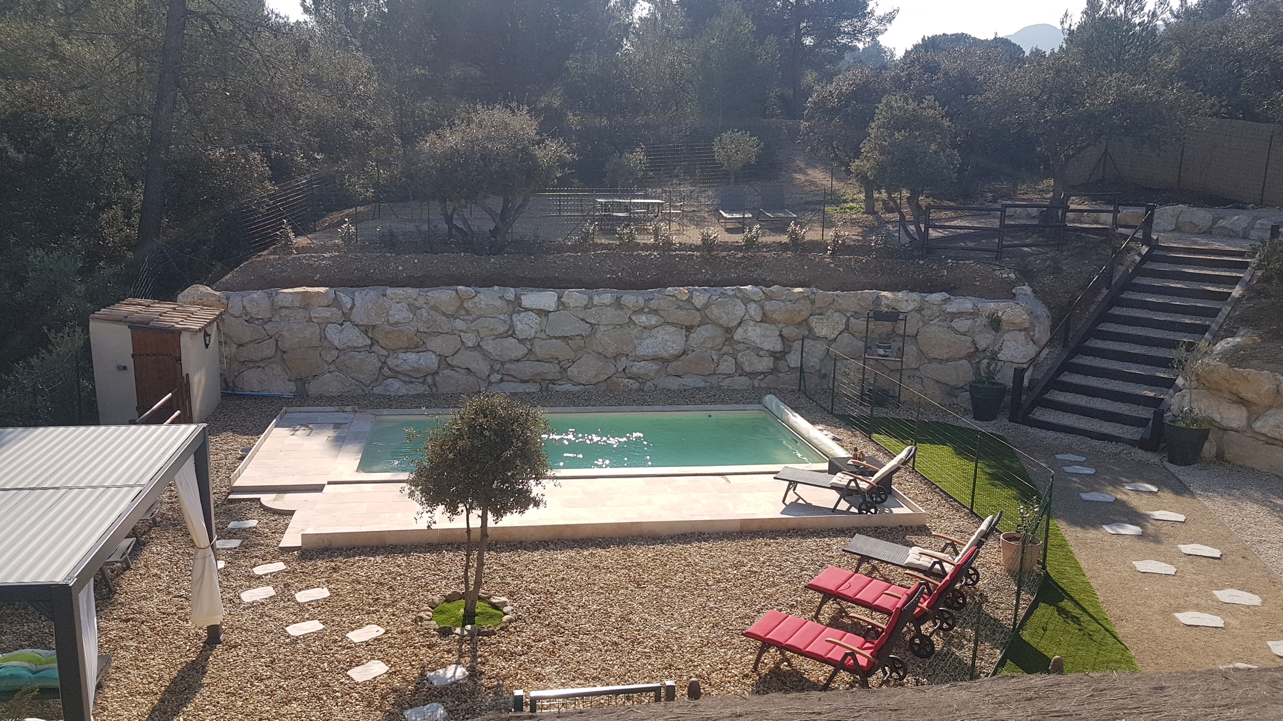 Mas des Rabassos at the foot of the Parc des Alpilles