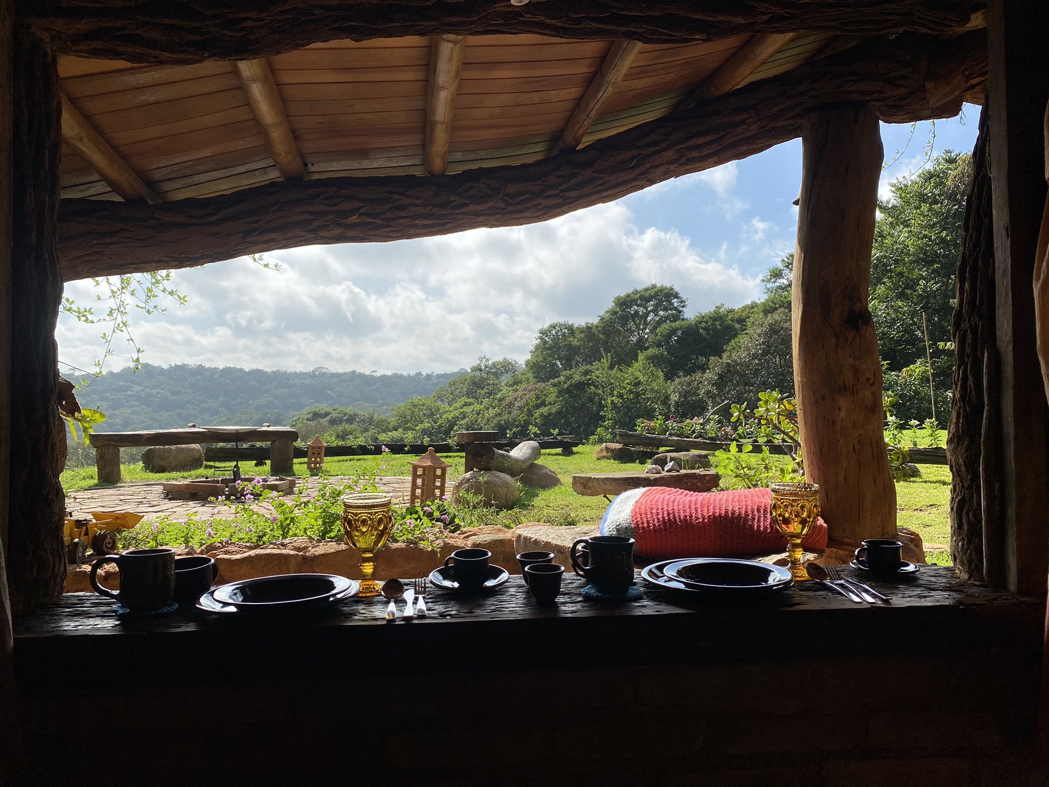 Holyhousebrazil - Sinta-se como um hobbit! - Casas de hóspedes para Alugar  em Jundiaí, São Paulo, Brasil