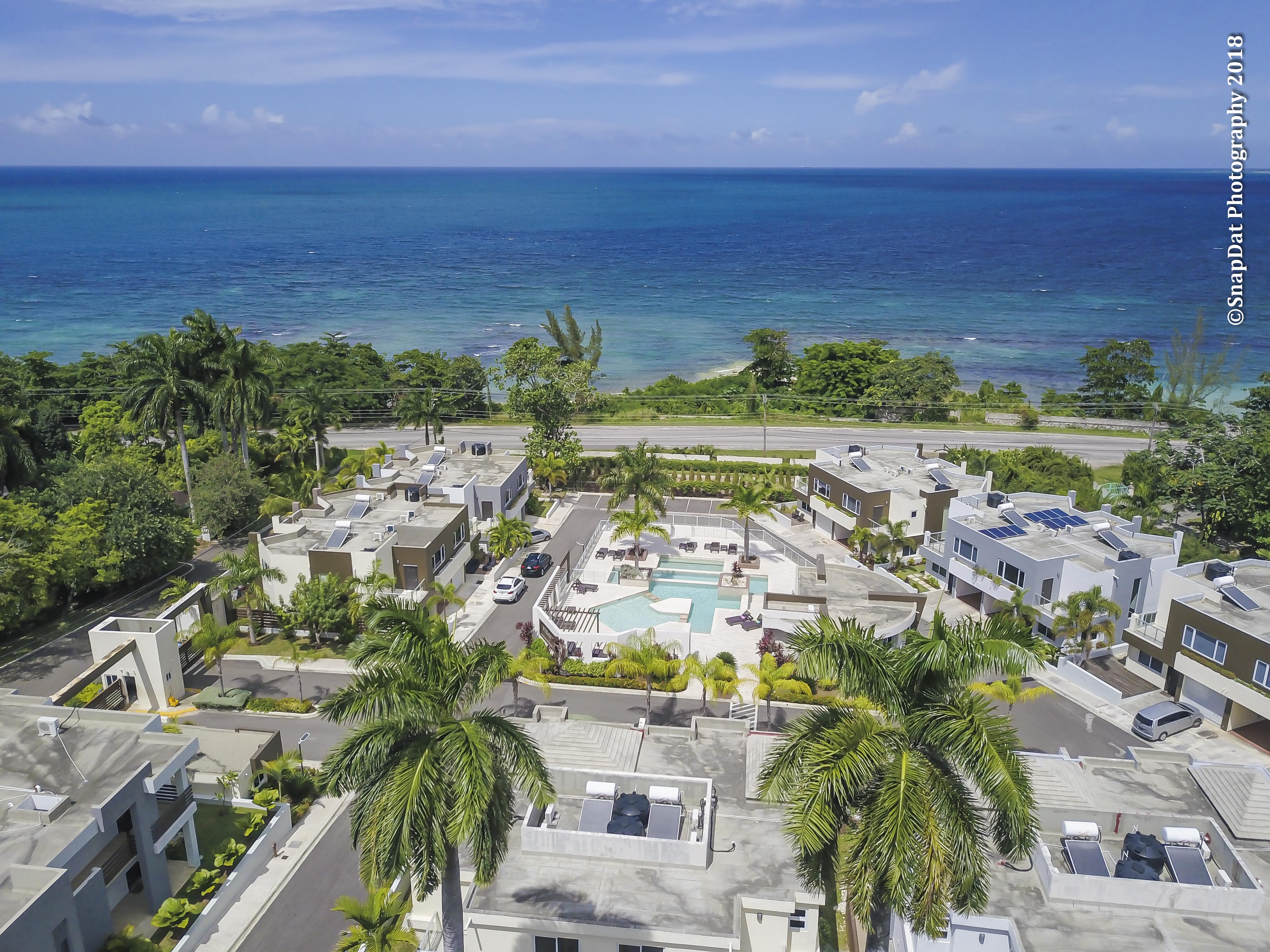 Ocean Breeze Miramar 3Bedroom Townhouse Townhouses for Rent in