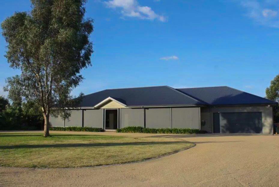 Agrestic Huge Luxury Home Yarrawonga Houses For Rent In Yarrawonga Victoria Australia