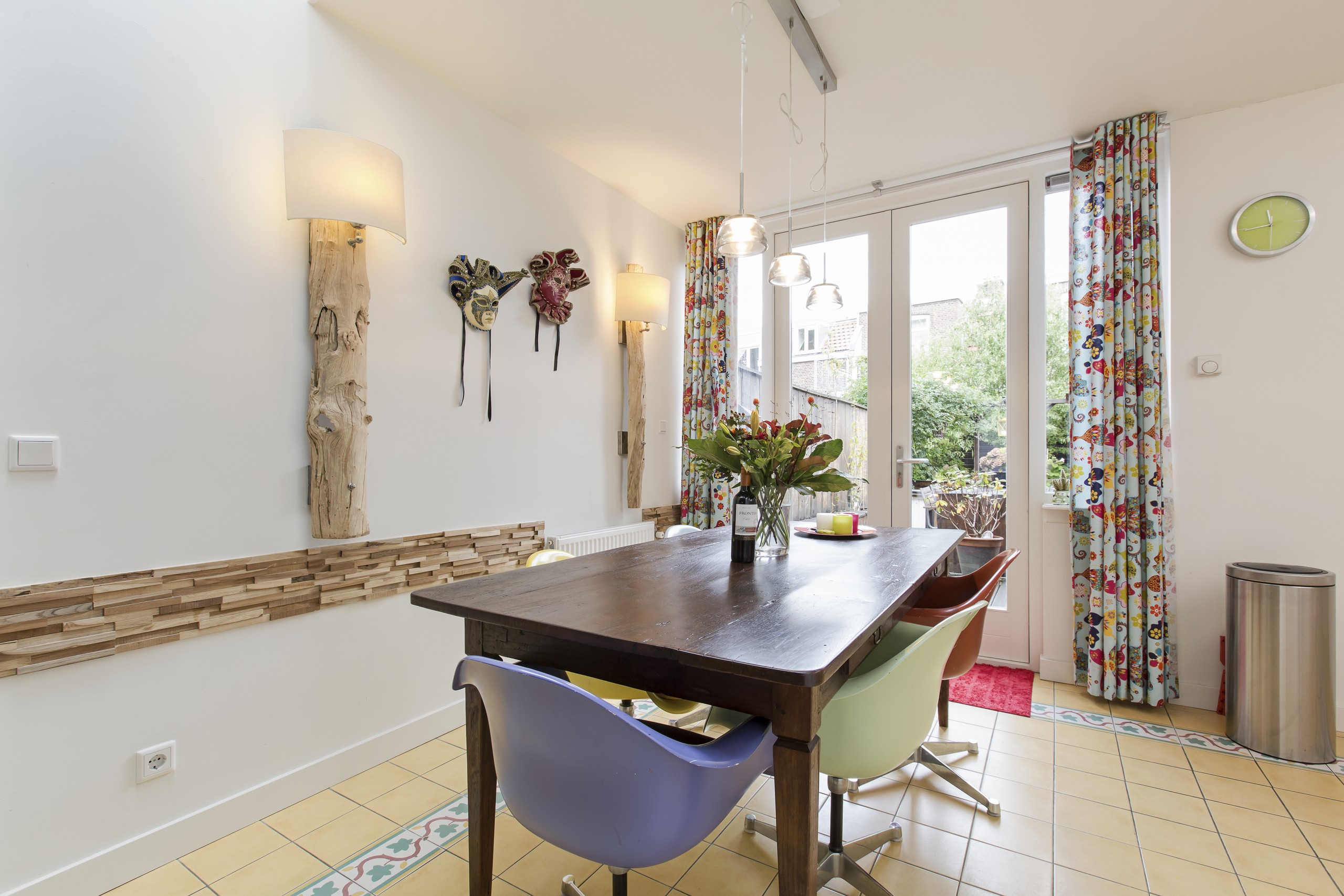 Spacious, app. central & free Parkingpermit! Apartments for Rent in