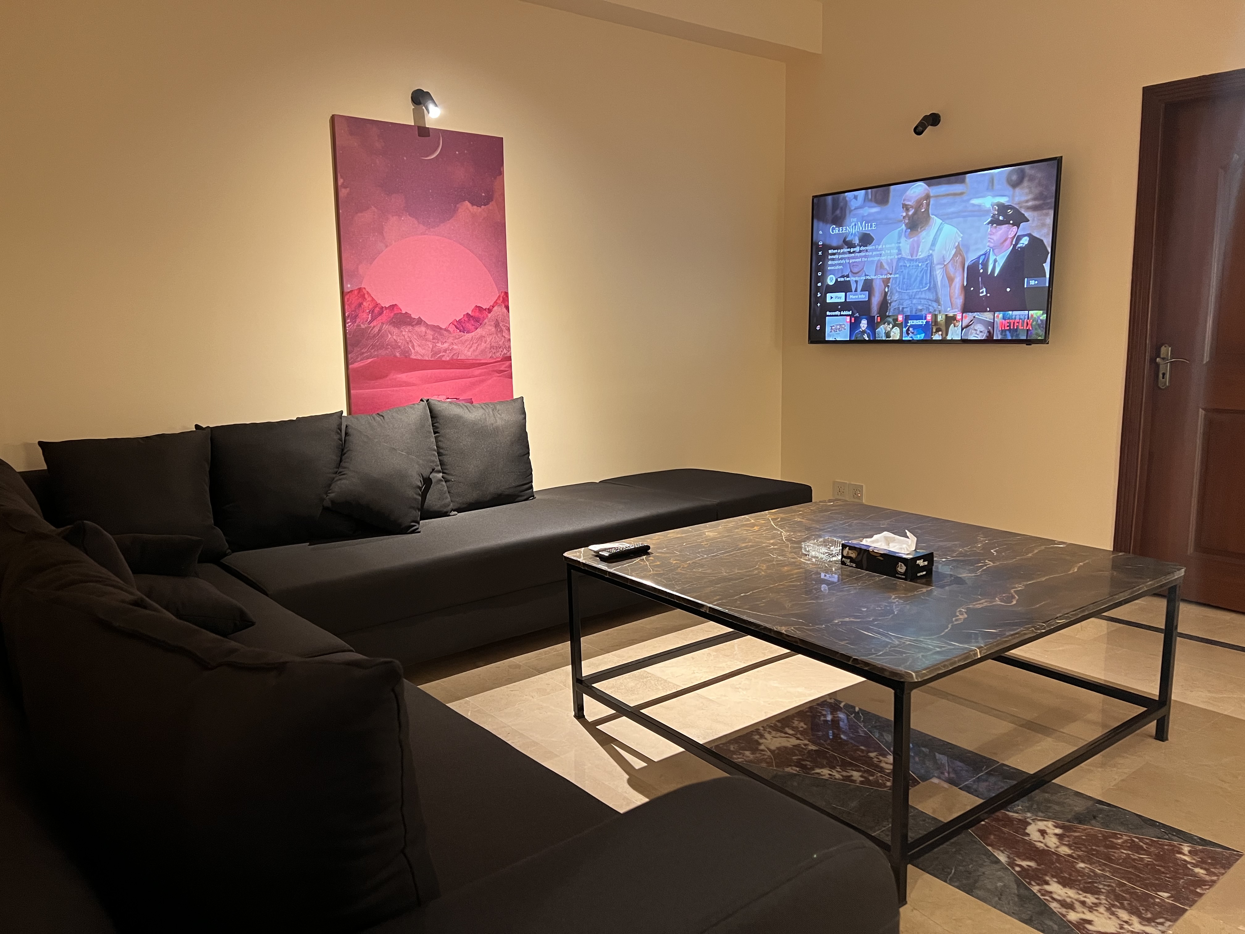 Central & Cleanest Modern Minimalist Space
