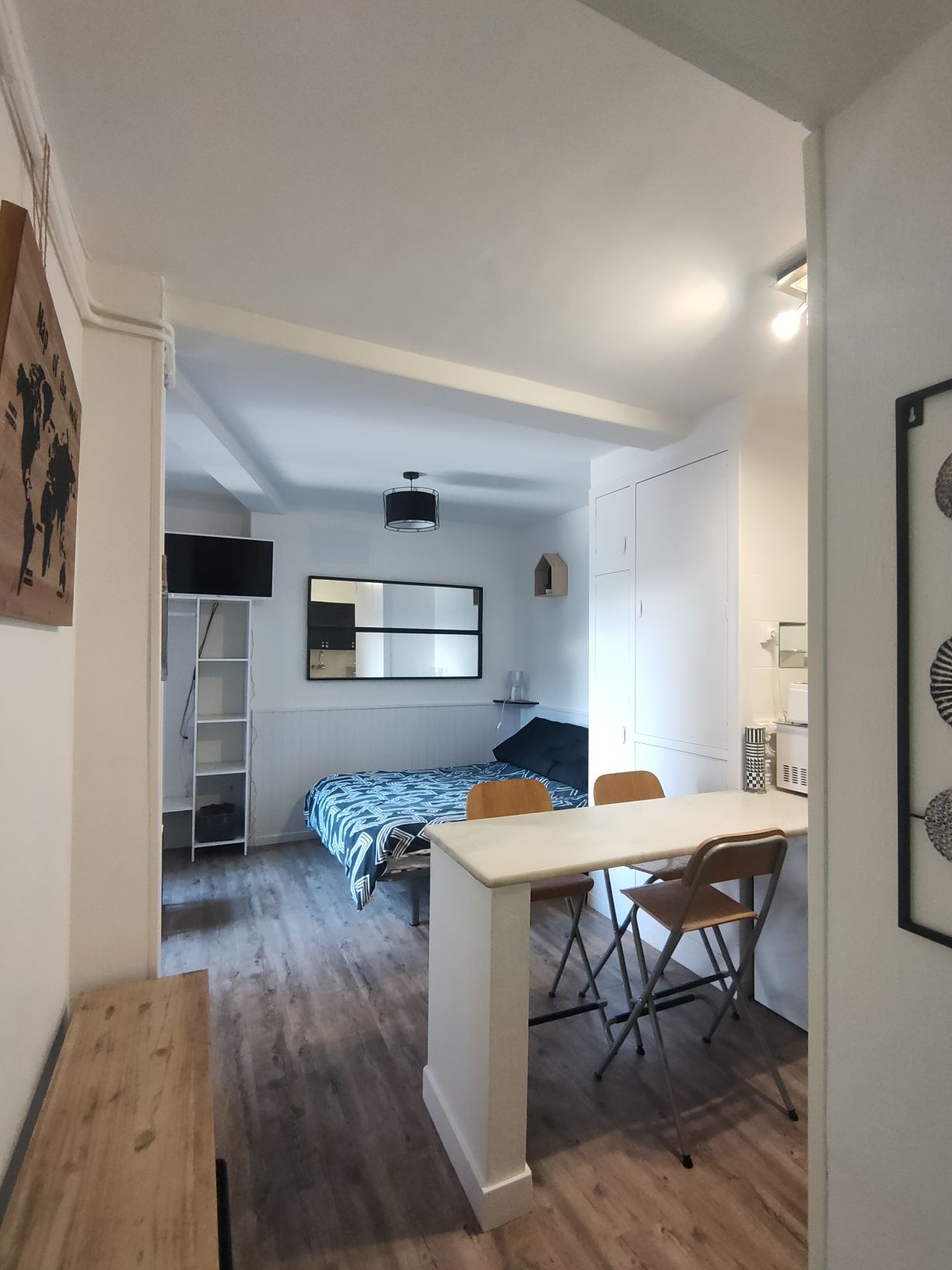 Renovated studio Centre Pas de la Case