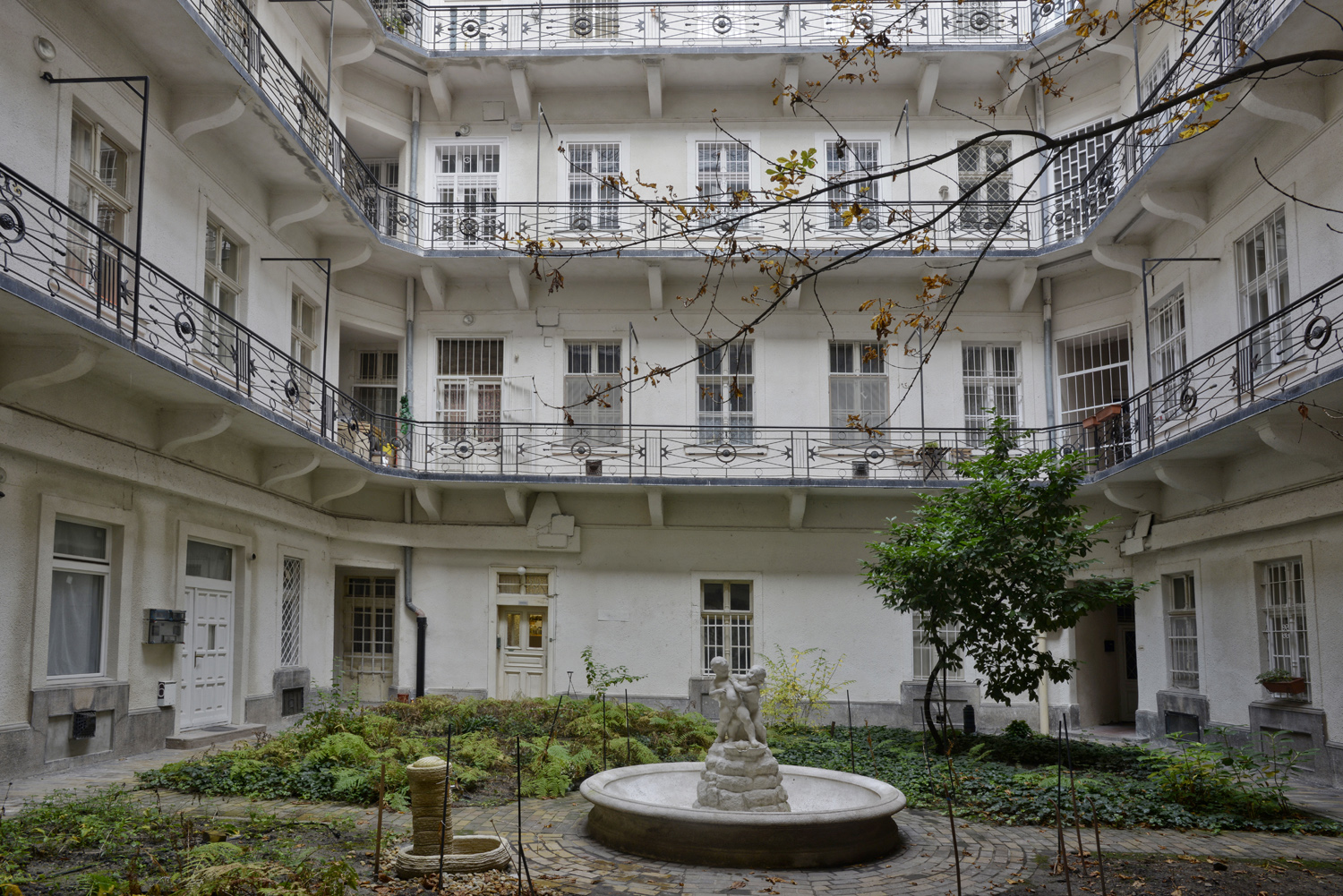 Hidden Gem of Budapest City Centre Apartments for Rent in Budapest