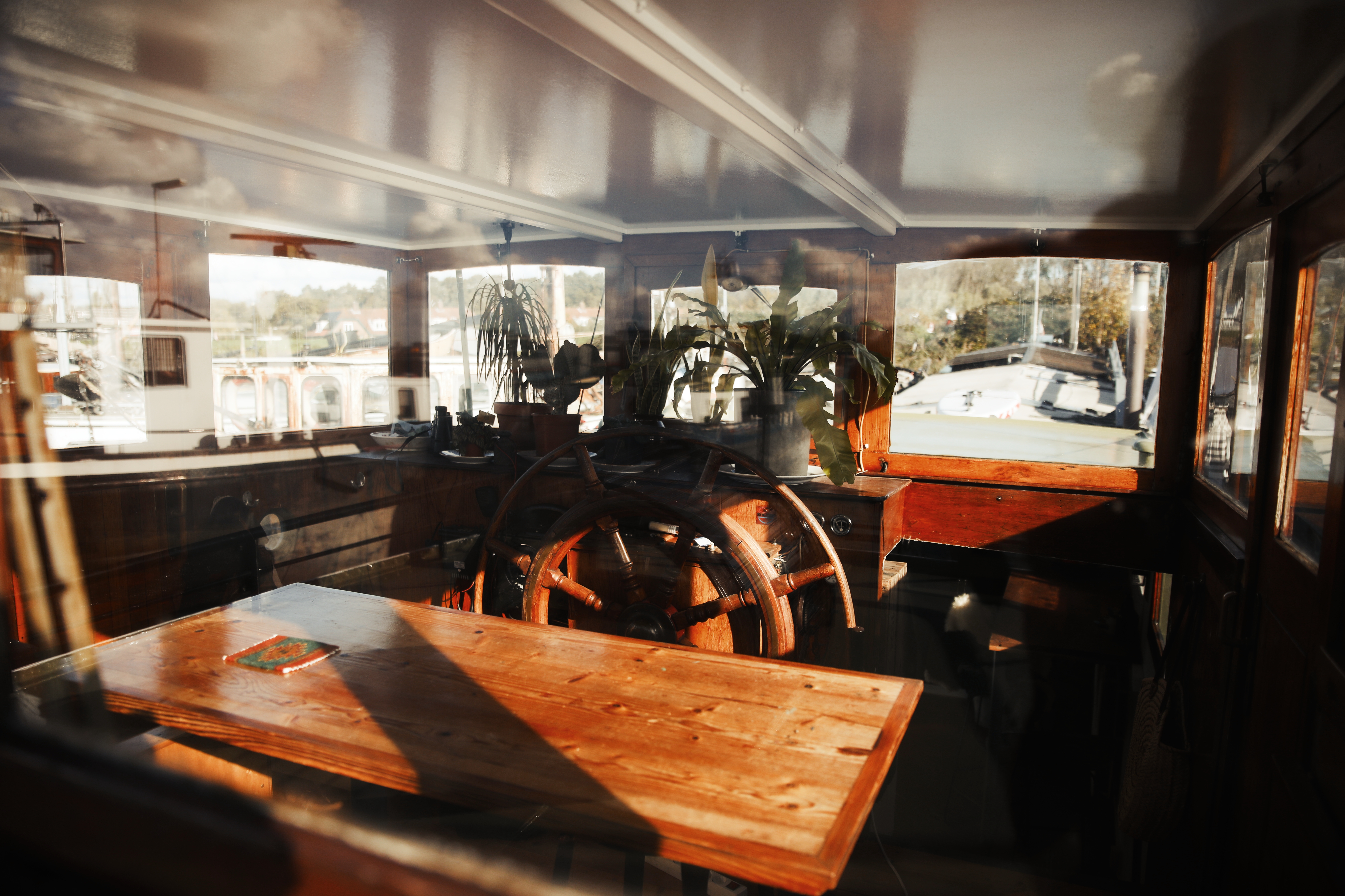 Captain Pippi; Amsterdam's finest Houseboat — Amsterdam stay