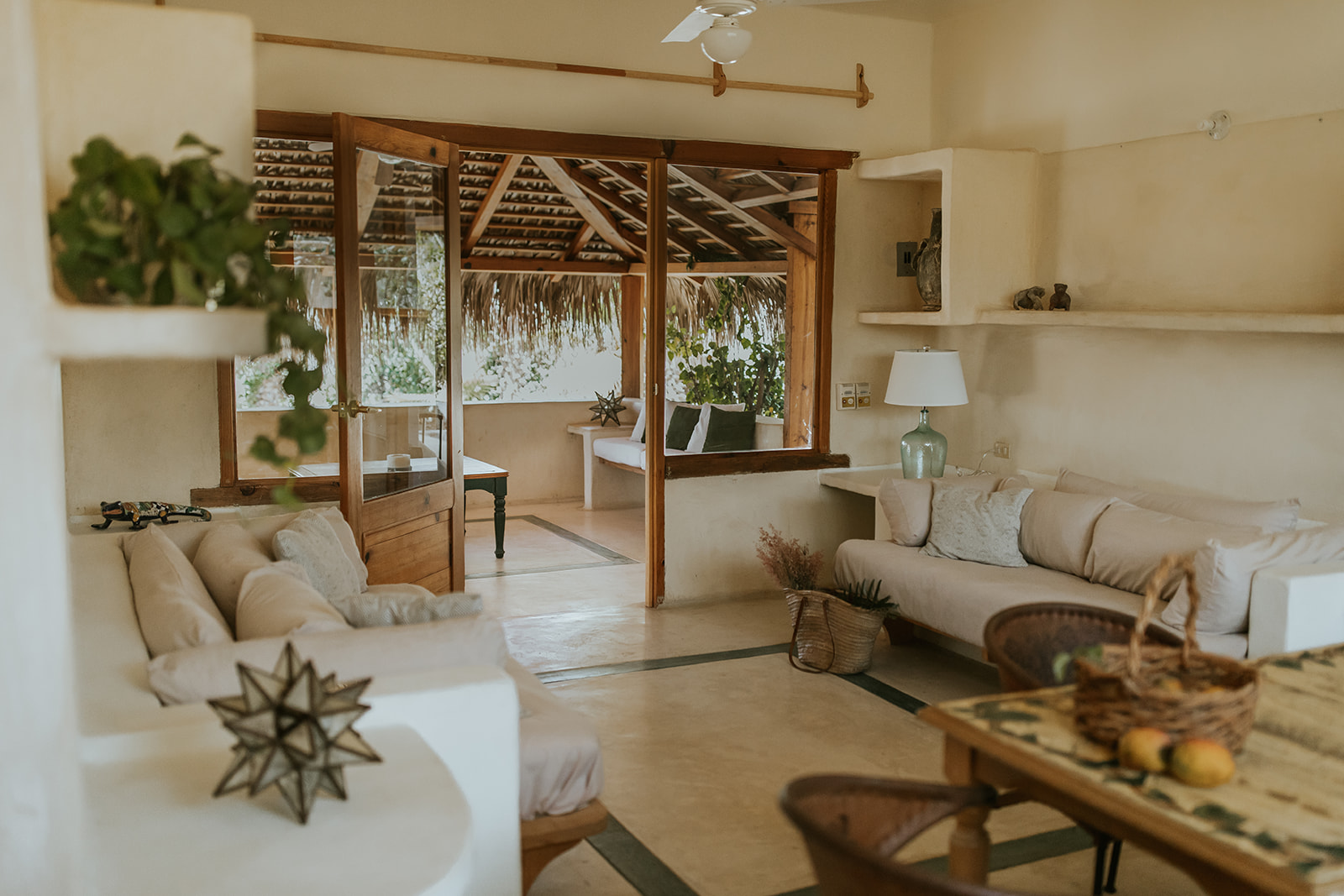 Villa Gardenia - Oceanfront Casa Mango