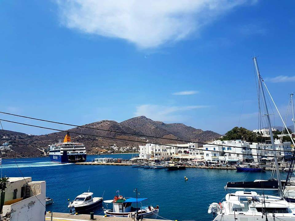 Ios Yacht Front apartment - No 2