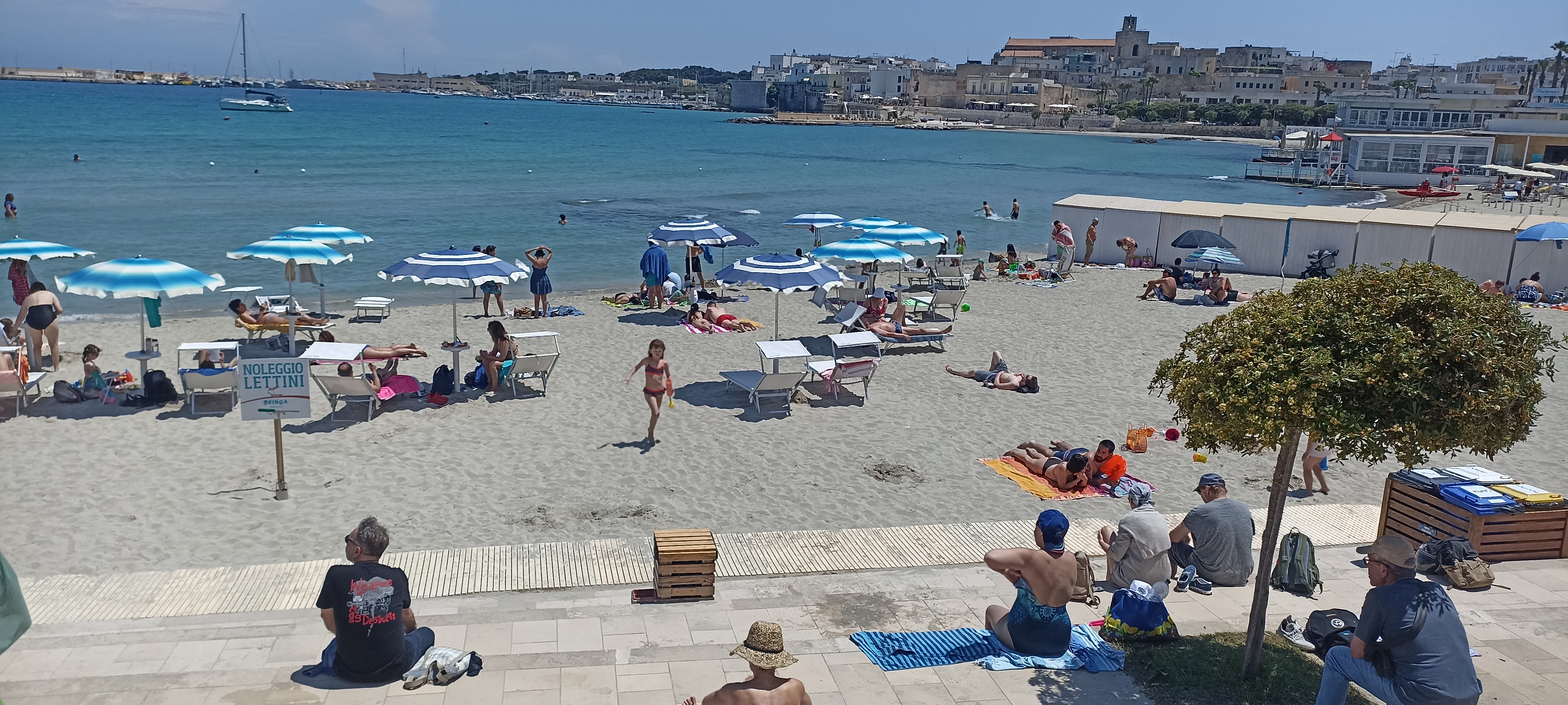 Walking distance to the beach