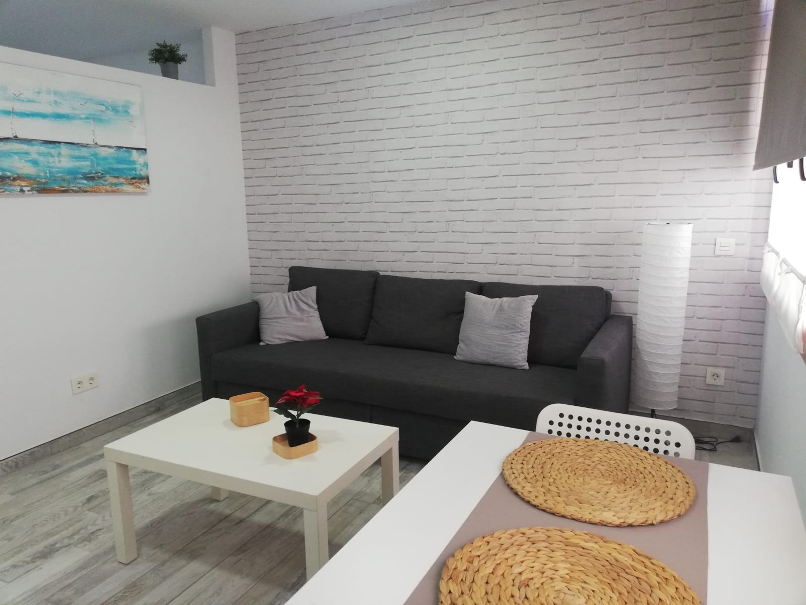 Aquarium Apartment. Close to the sea