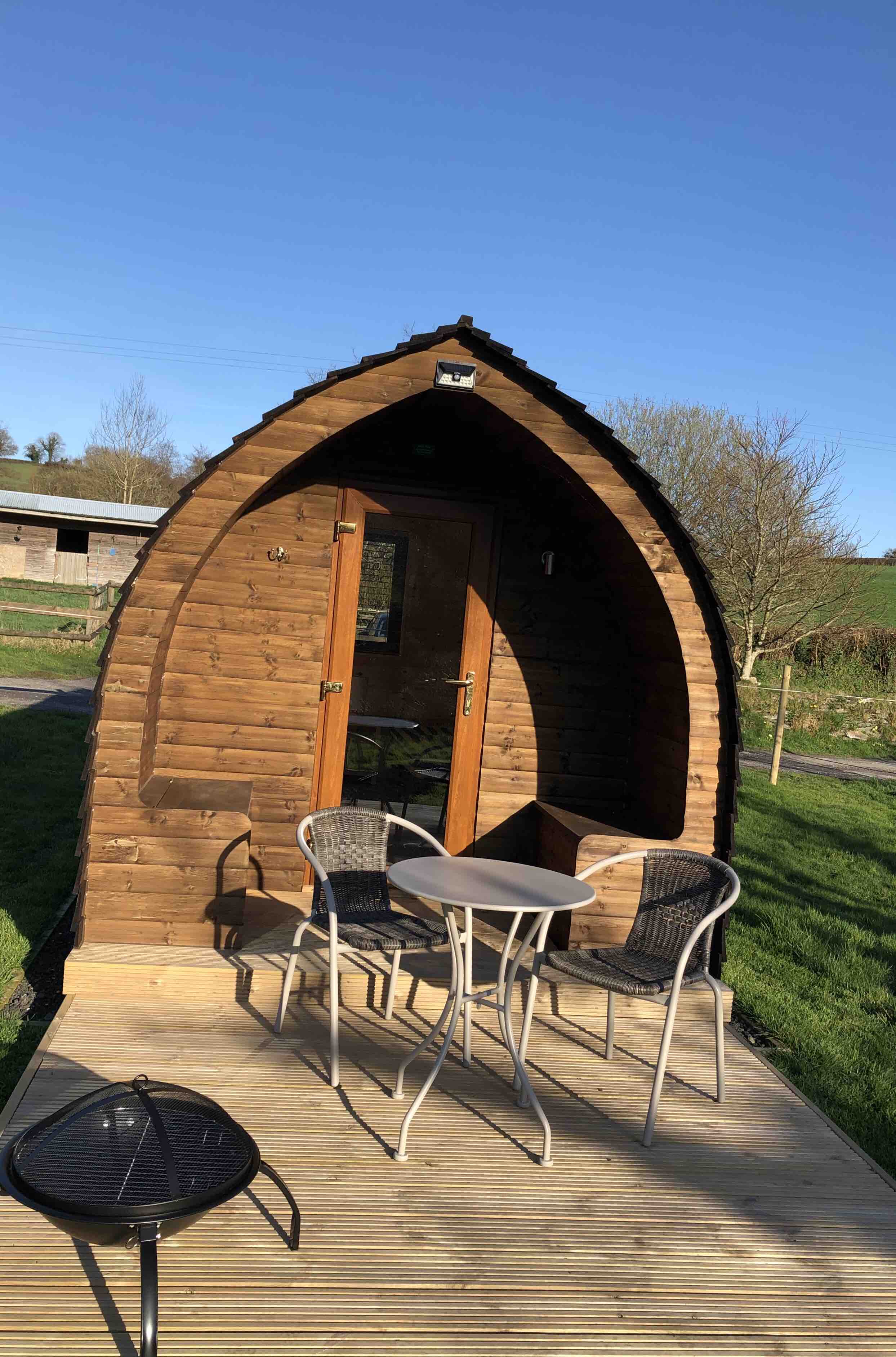 Kingfisher Devon Lakeside Glamping Pod Huts for Rent in Mill Hill