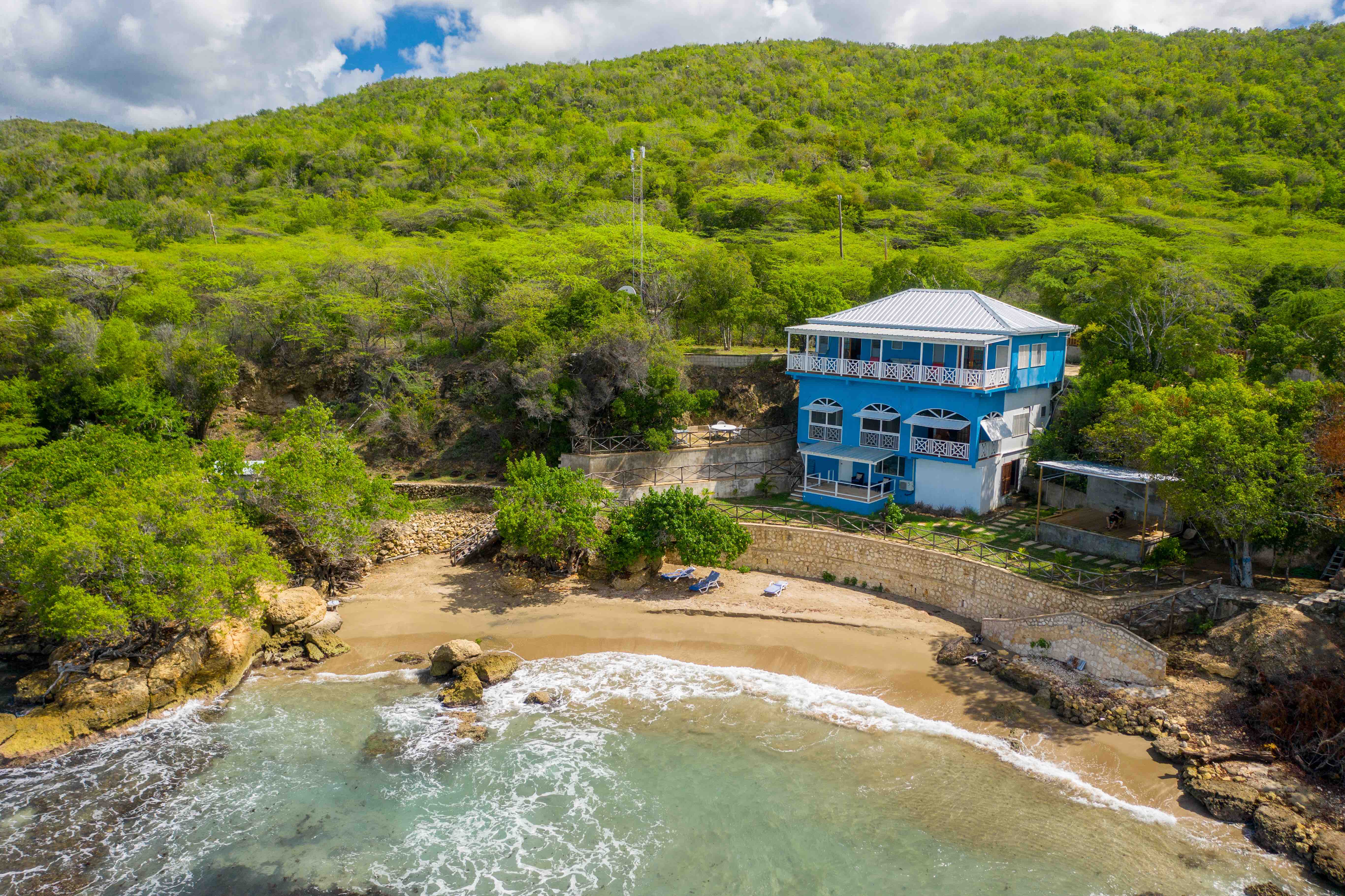 4 Bedroom Villa On Private Beach Great Value