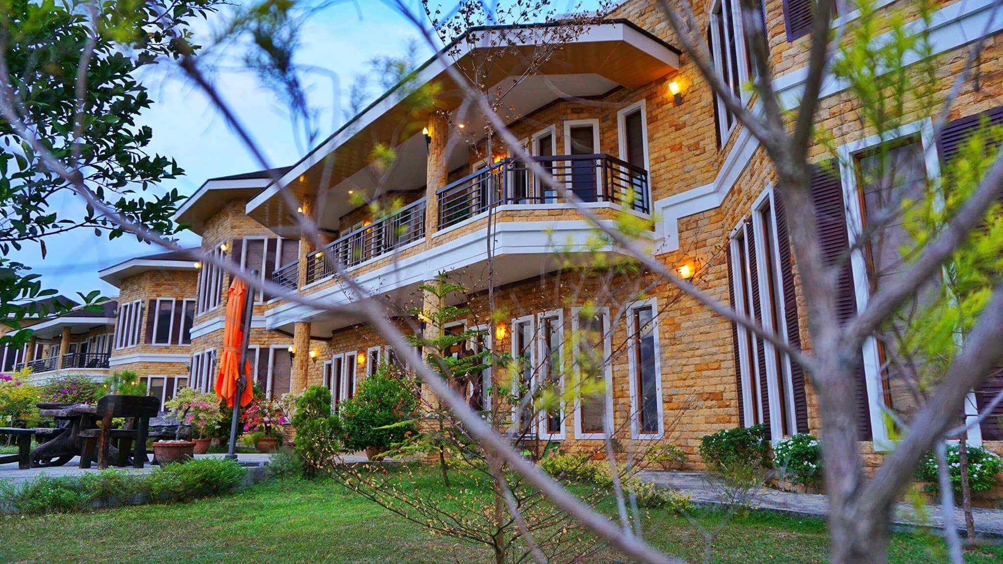 Beach Room Studio @ Castle View - Guest suites for Rent in Island Garden City of Samal, Davao Region, Philippines
