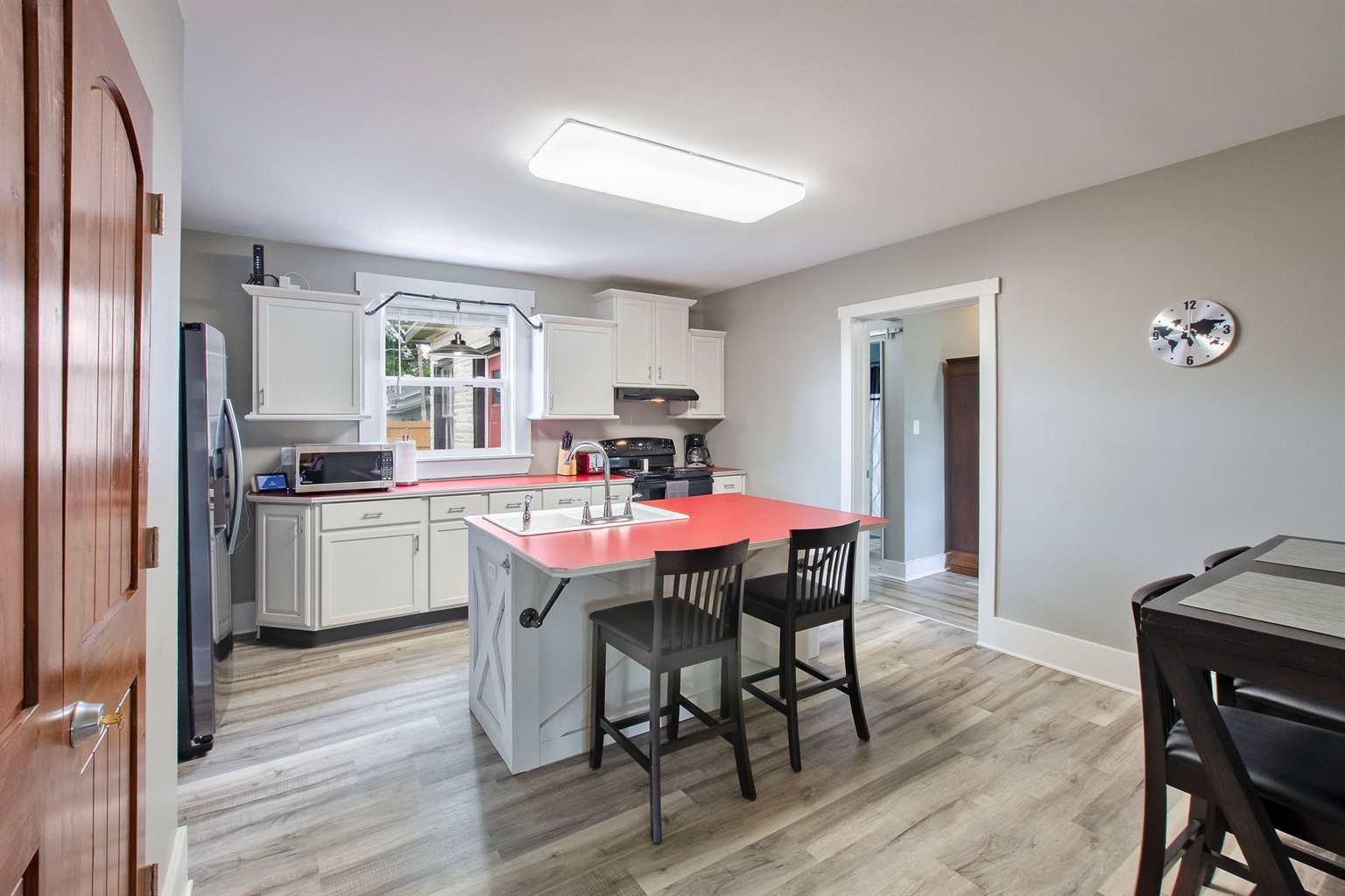 Gran casa con carácter a 5 millas del centro - Airbnb