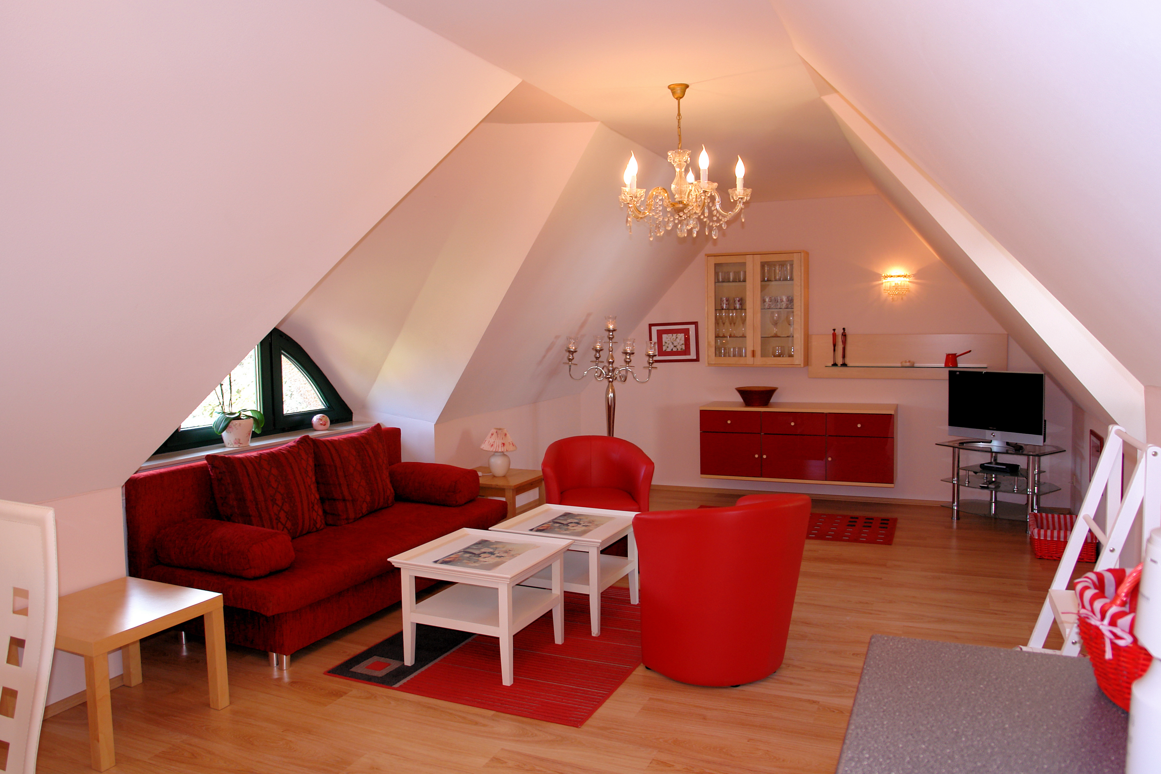 5 Laryss Findling Apartment