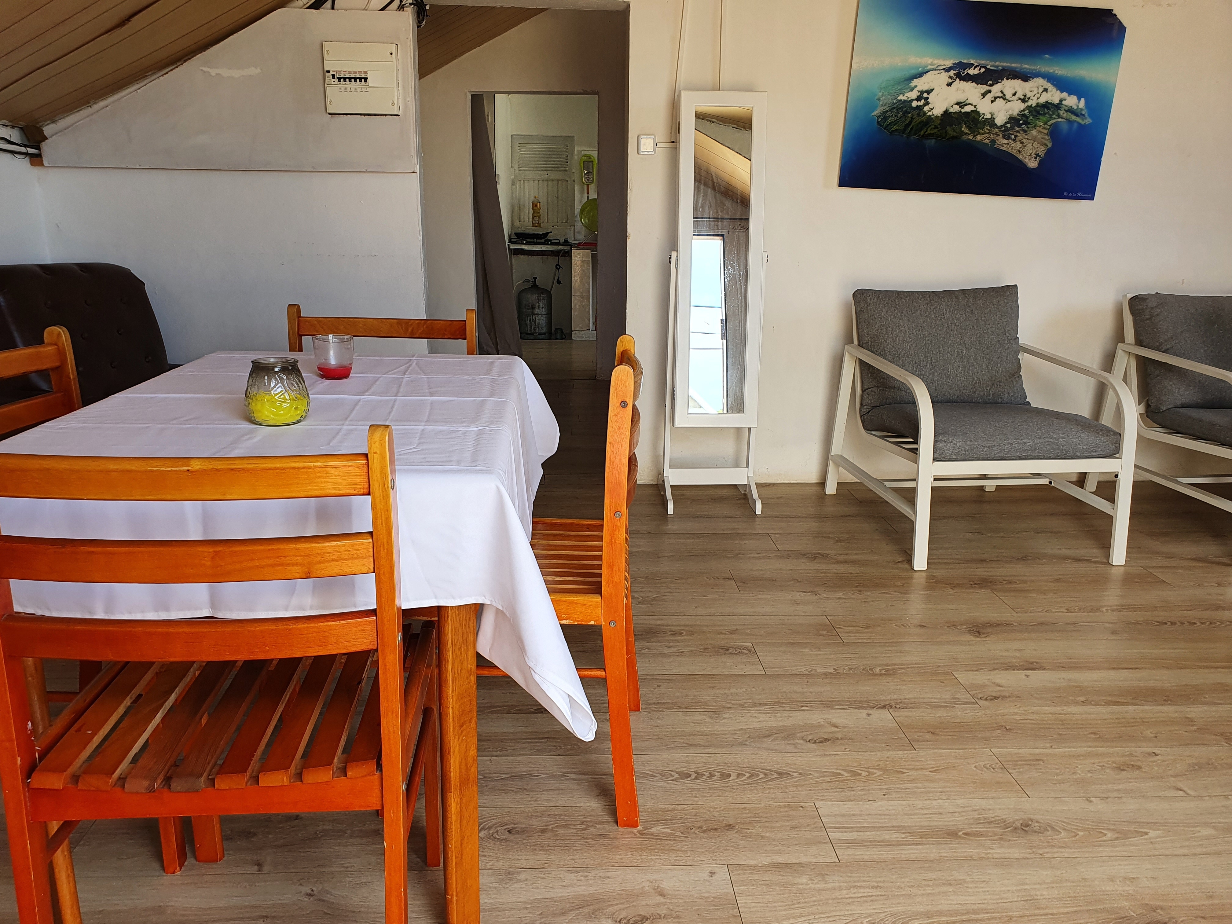 Furnished rental: Le Pièta Tér
 furnished Rental