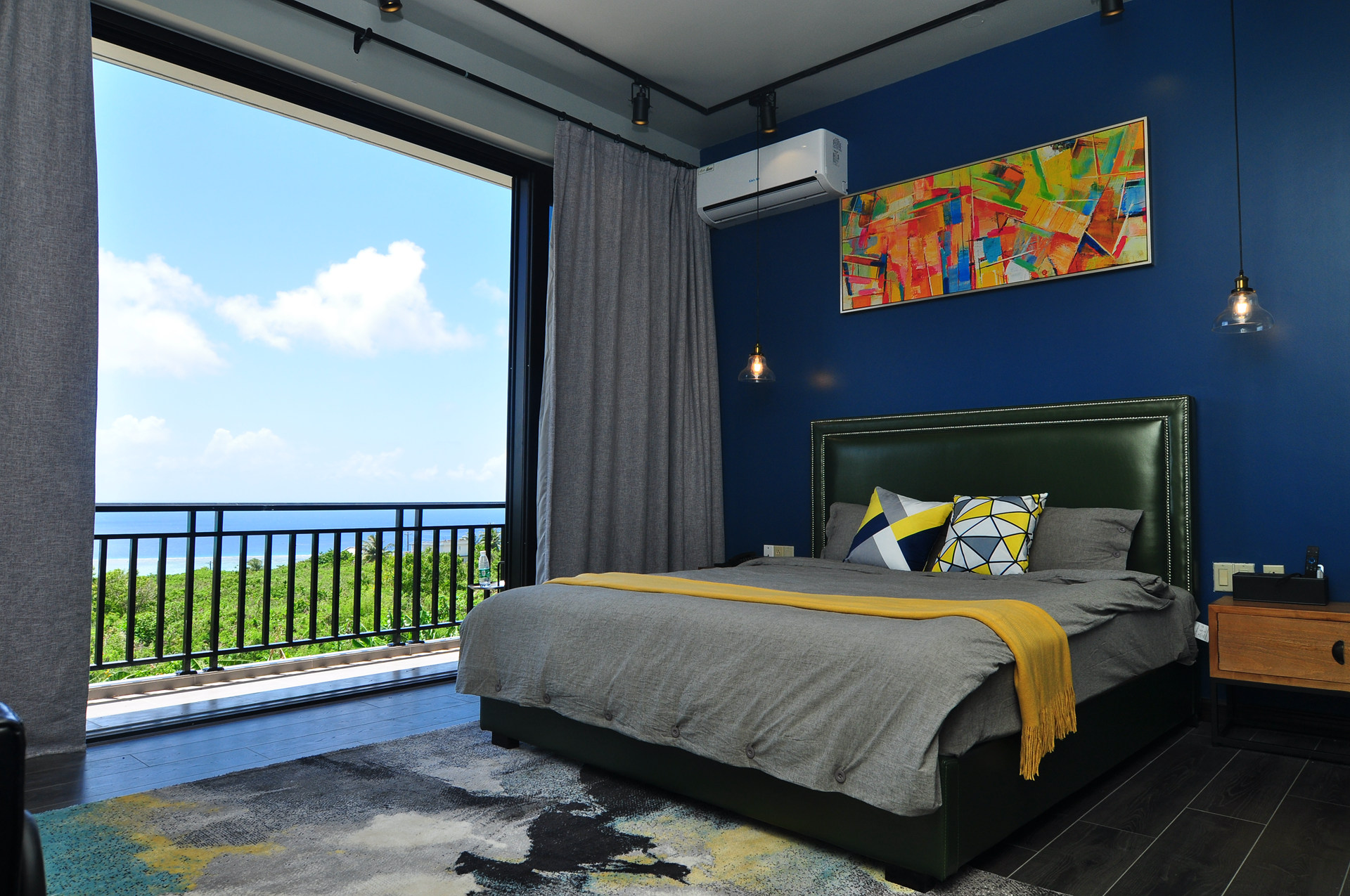 Skyline Designer Hotel Superior Sea View Room