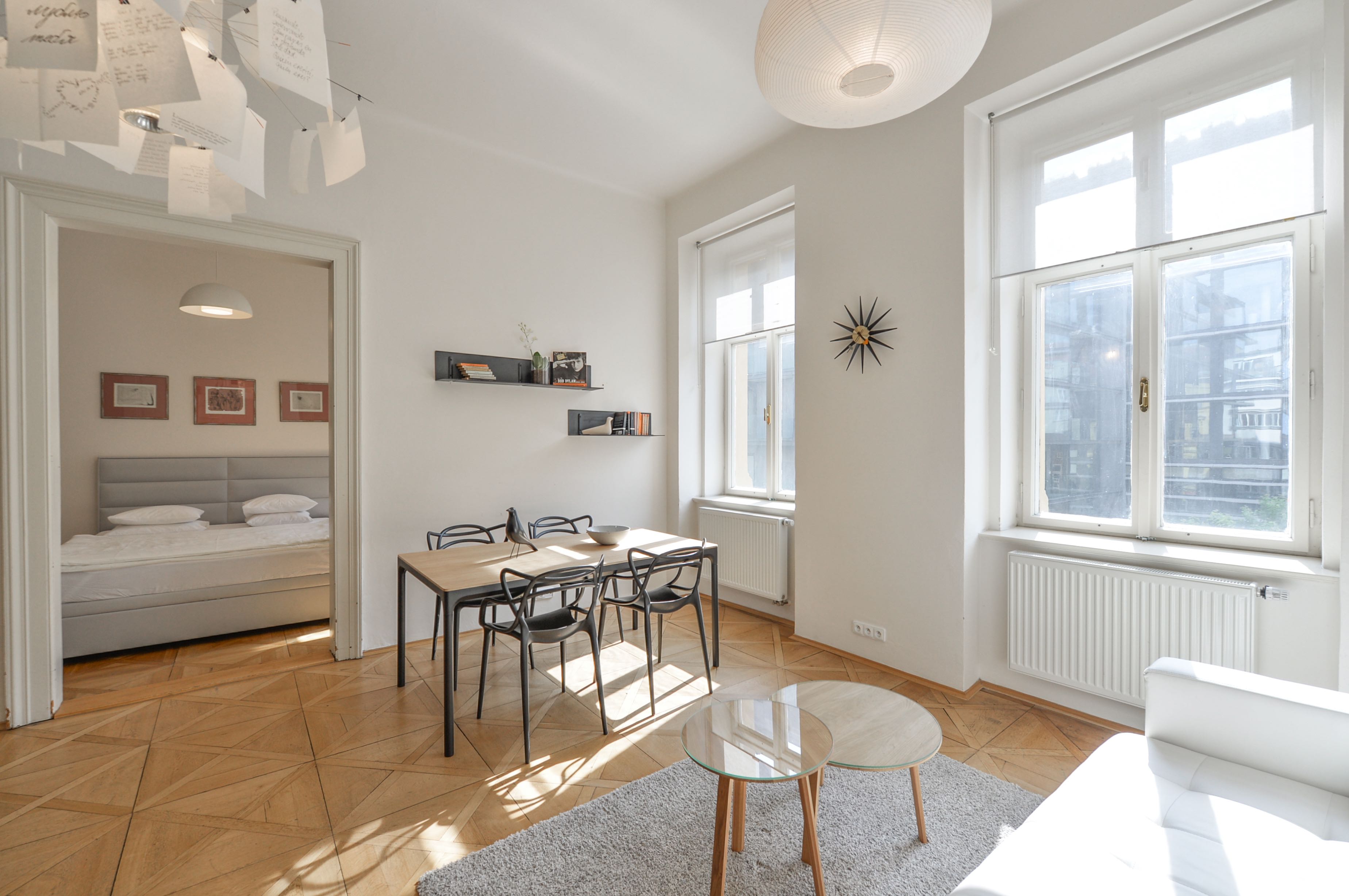 Chic Apartment walk to Old Town Square