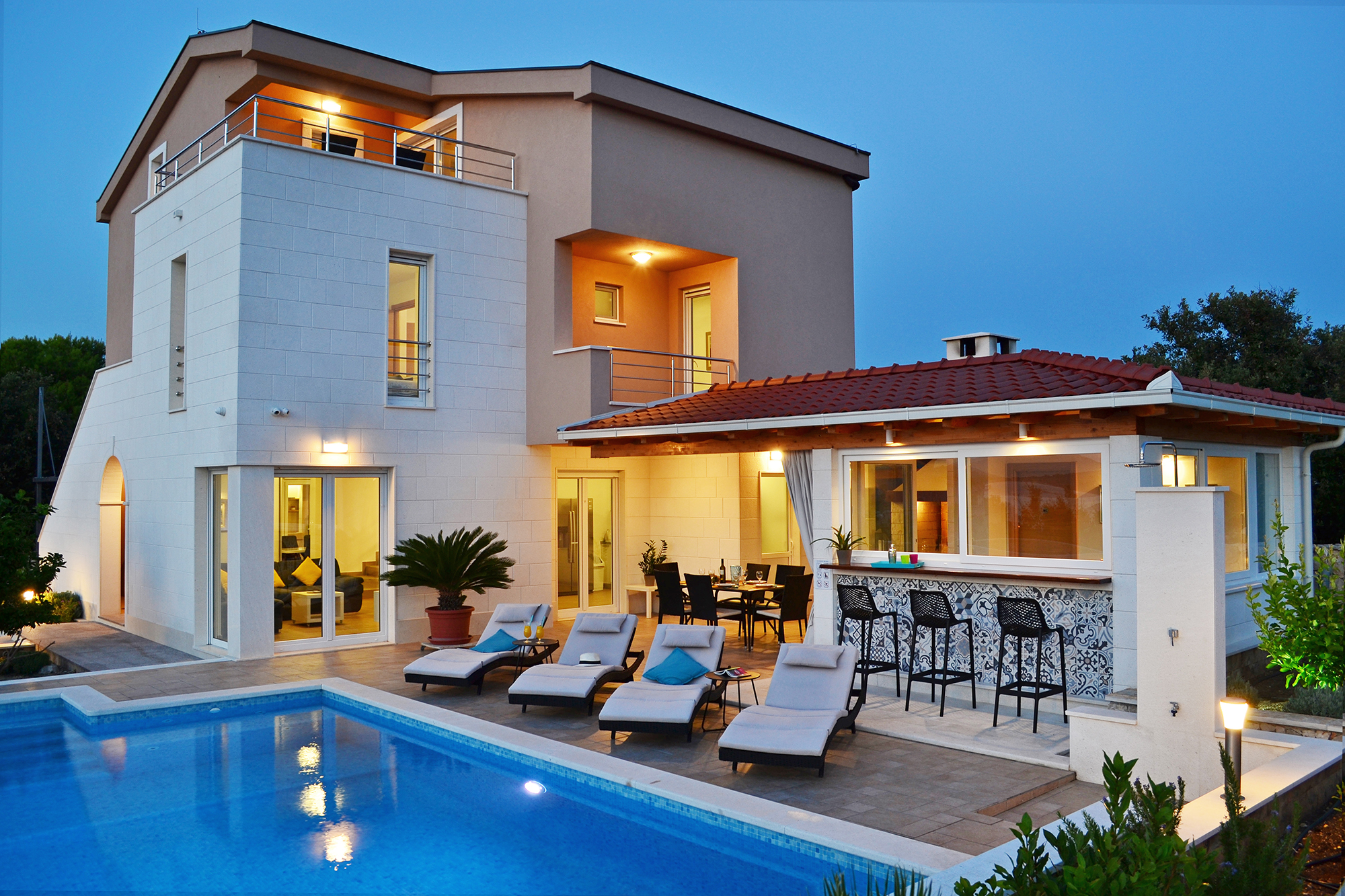 Villa Nadalina - holiday house with pool