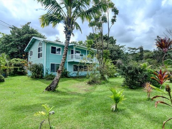 Palms & Paws Hideaway in Puna, Hawaii