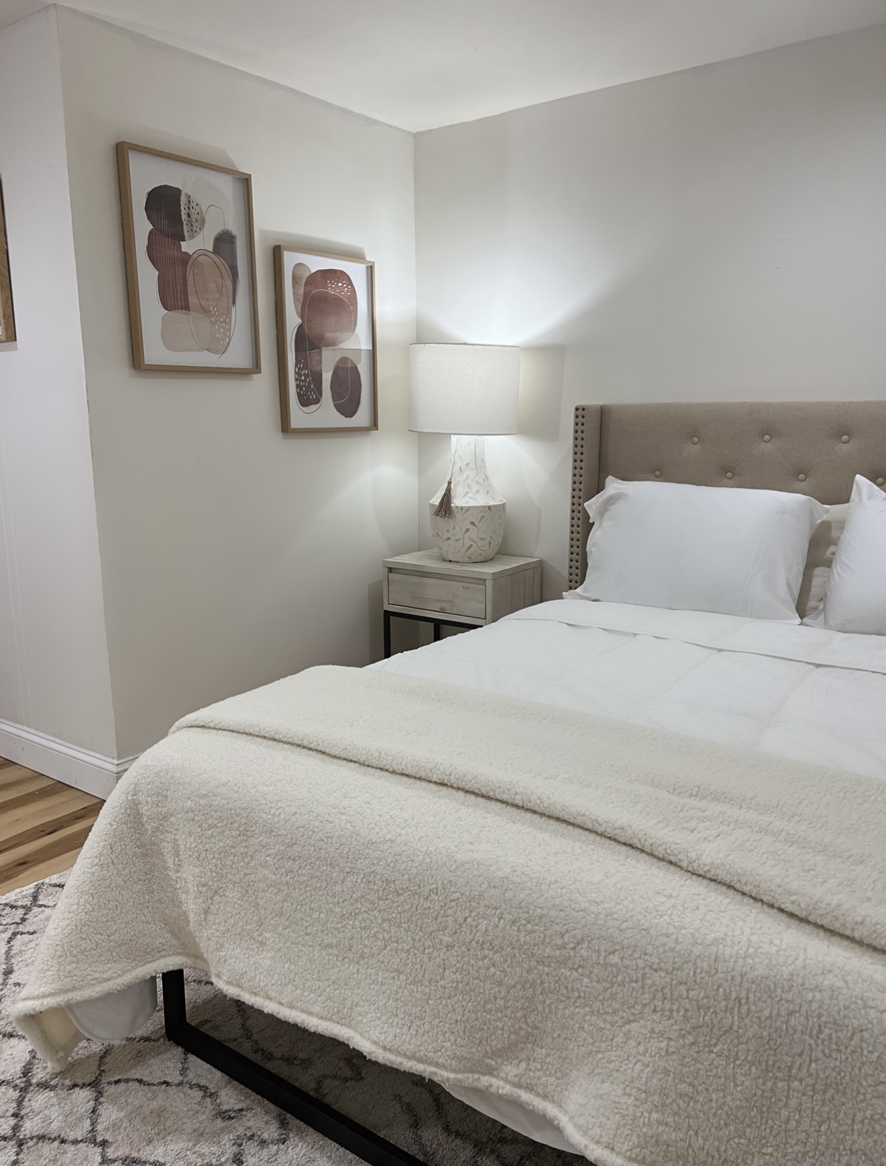 Cozy 2 Bedroom Suite