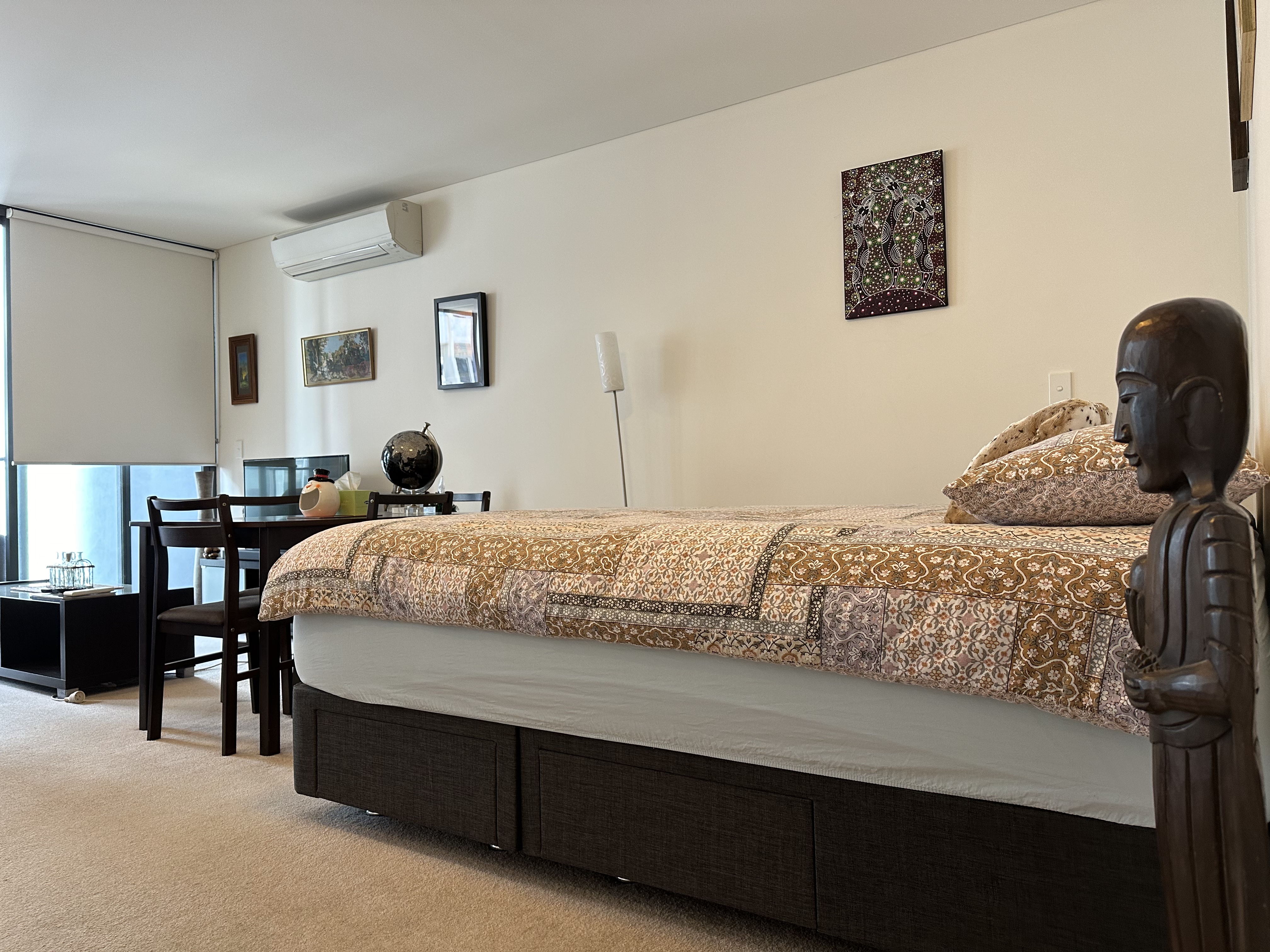 Top-notch studio in beaut spot