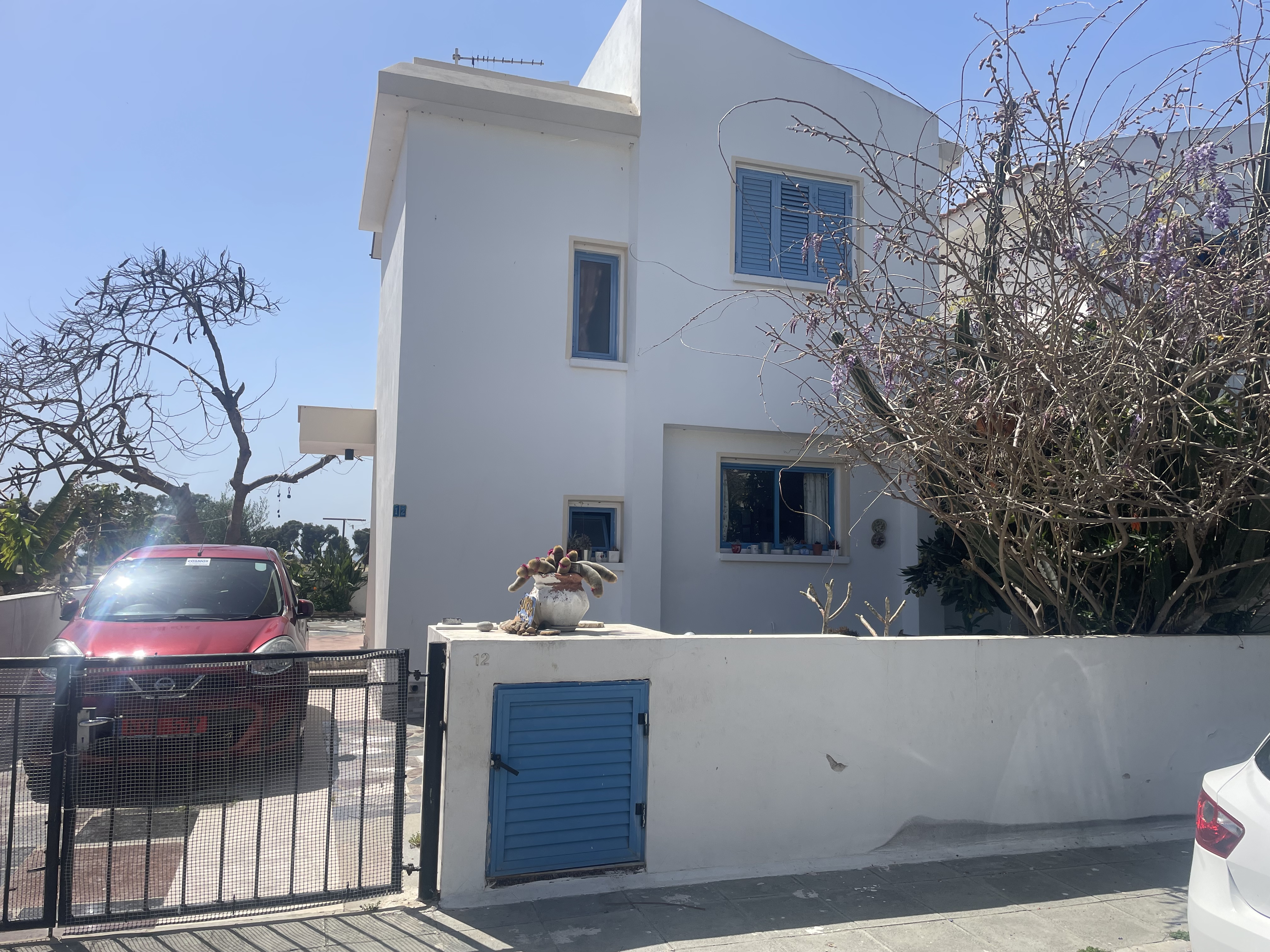 Peaceful Seafront Villa in Limnos Village Pervolia