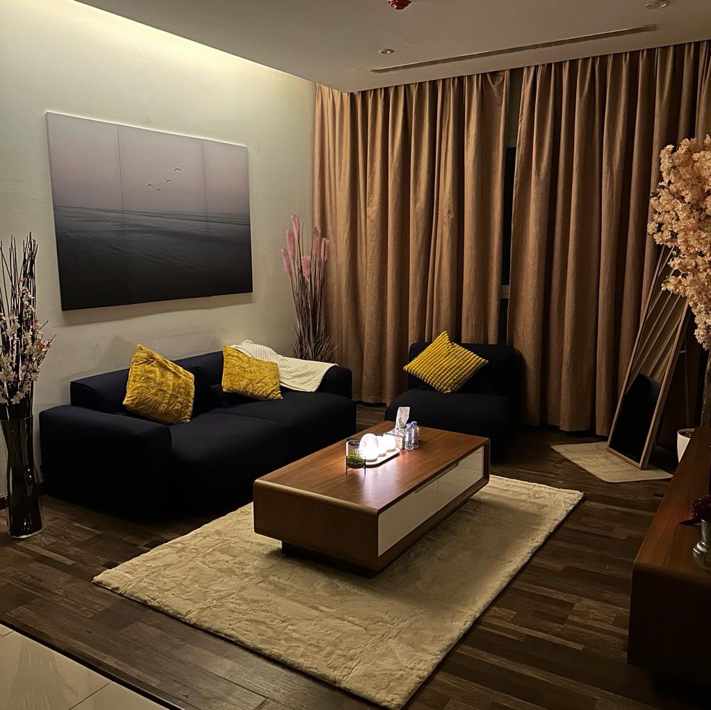 Elegant apartment with distinctive location and self-entry