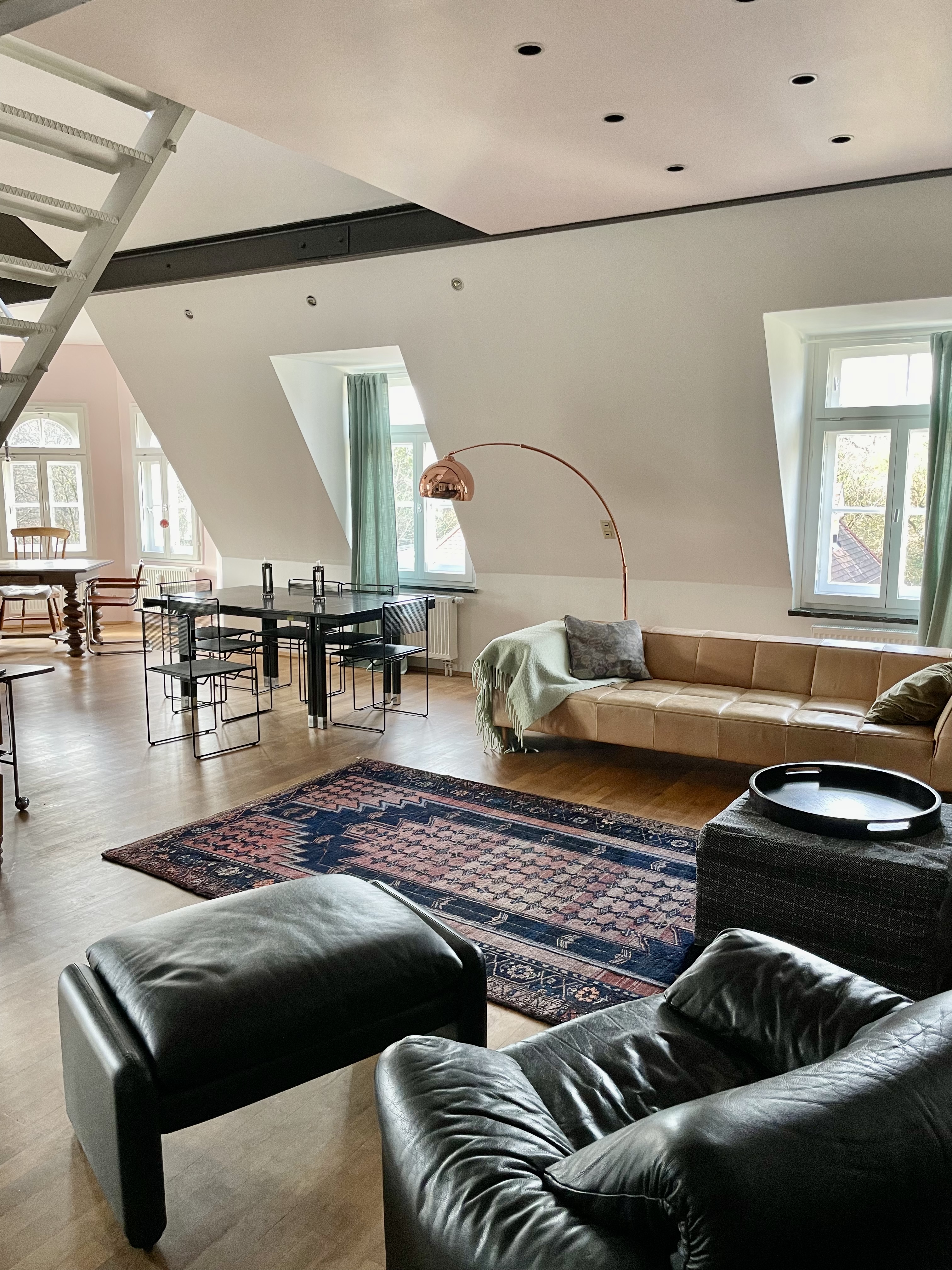 Minimalist Loft at English Garden in Altstadt-Lehel, Munich