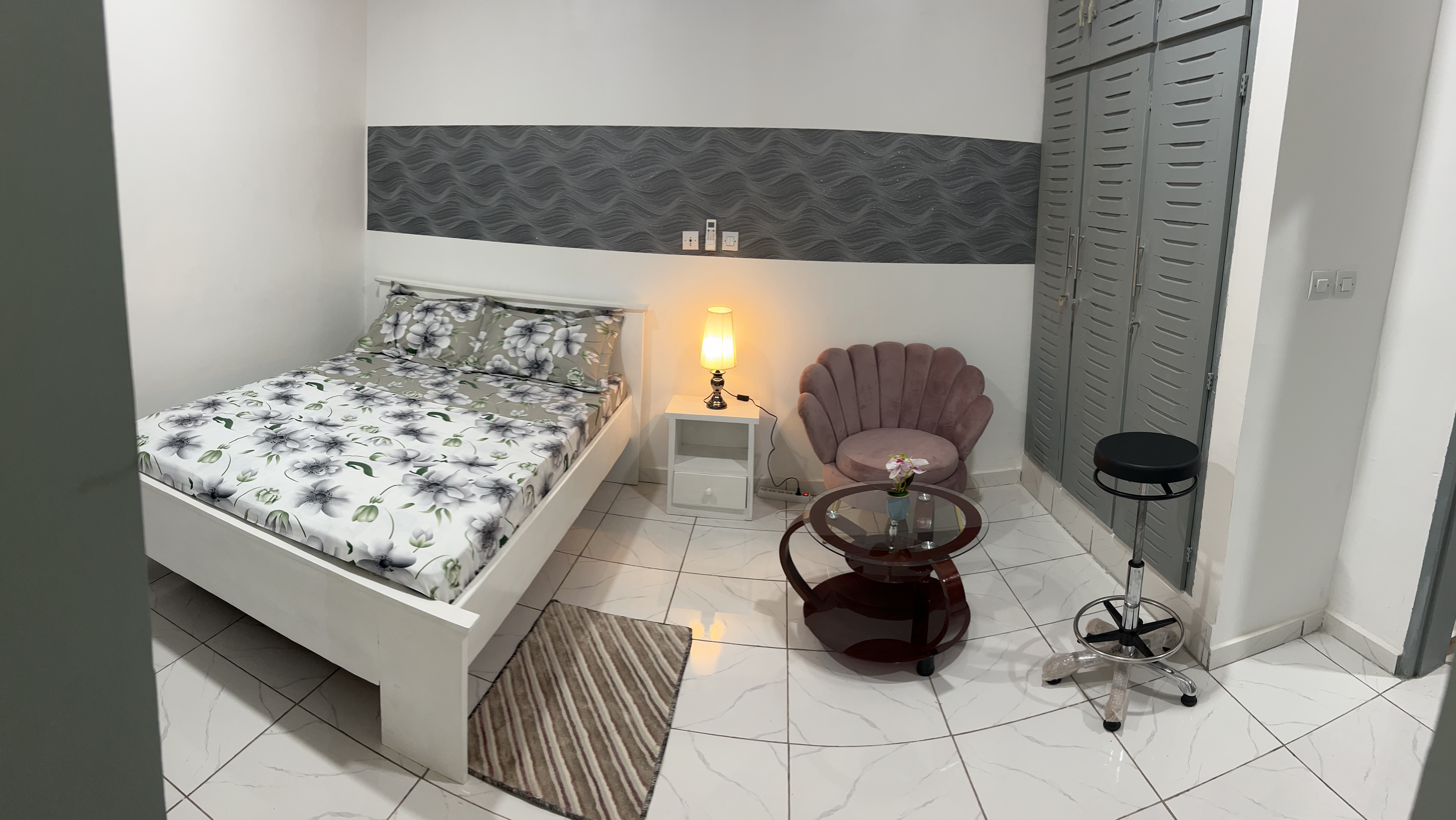 Very nice high-end studio