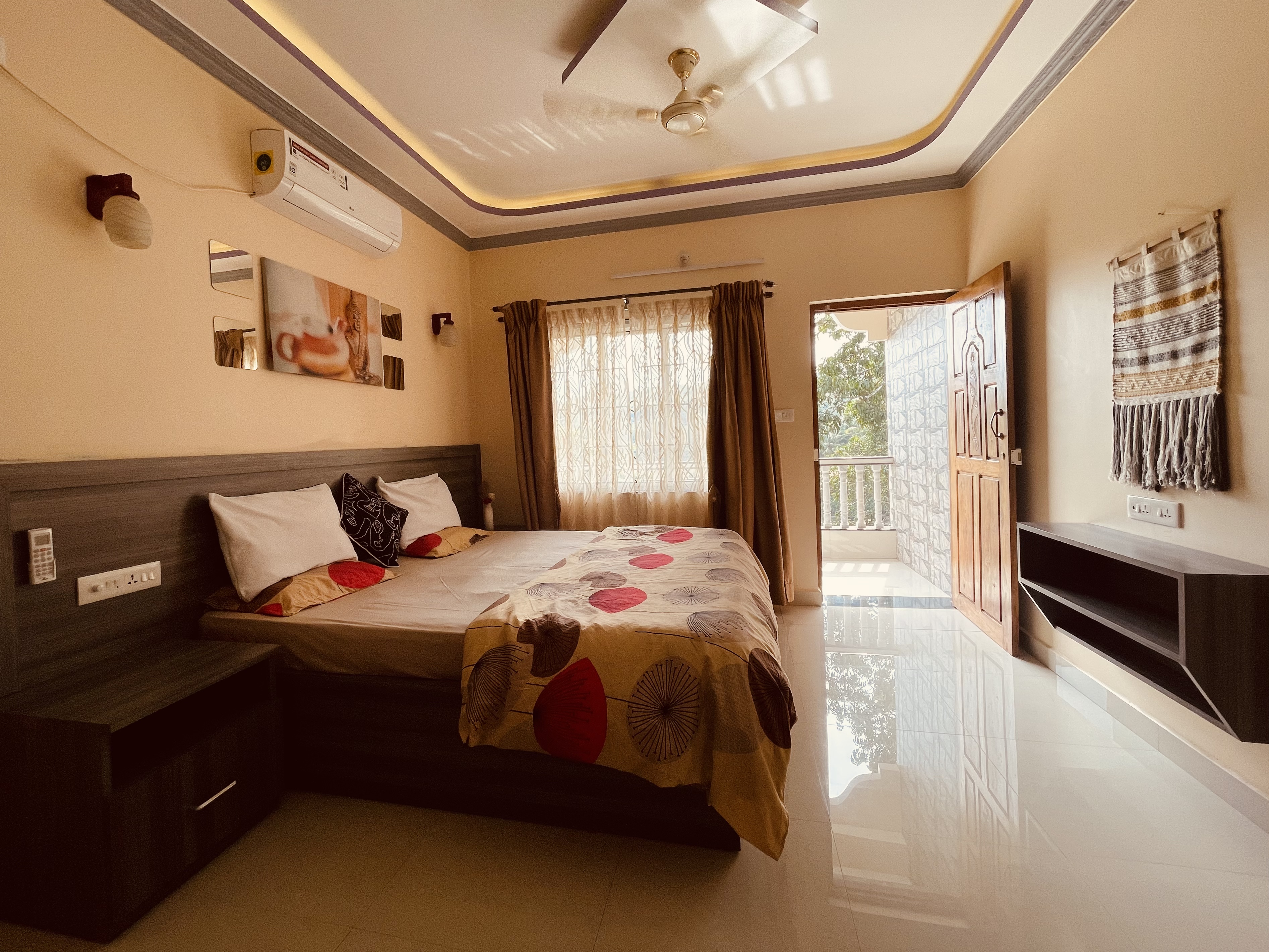 Den Zen : 1bhk with Paddy Views