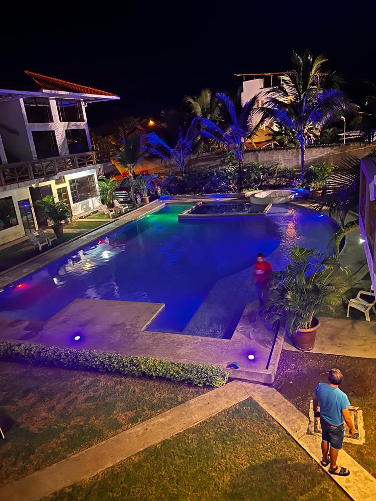 Montañita Luxury Suite