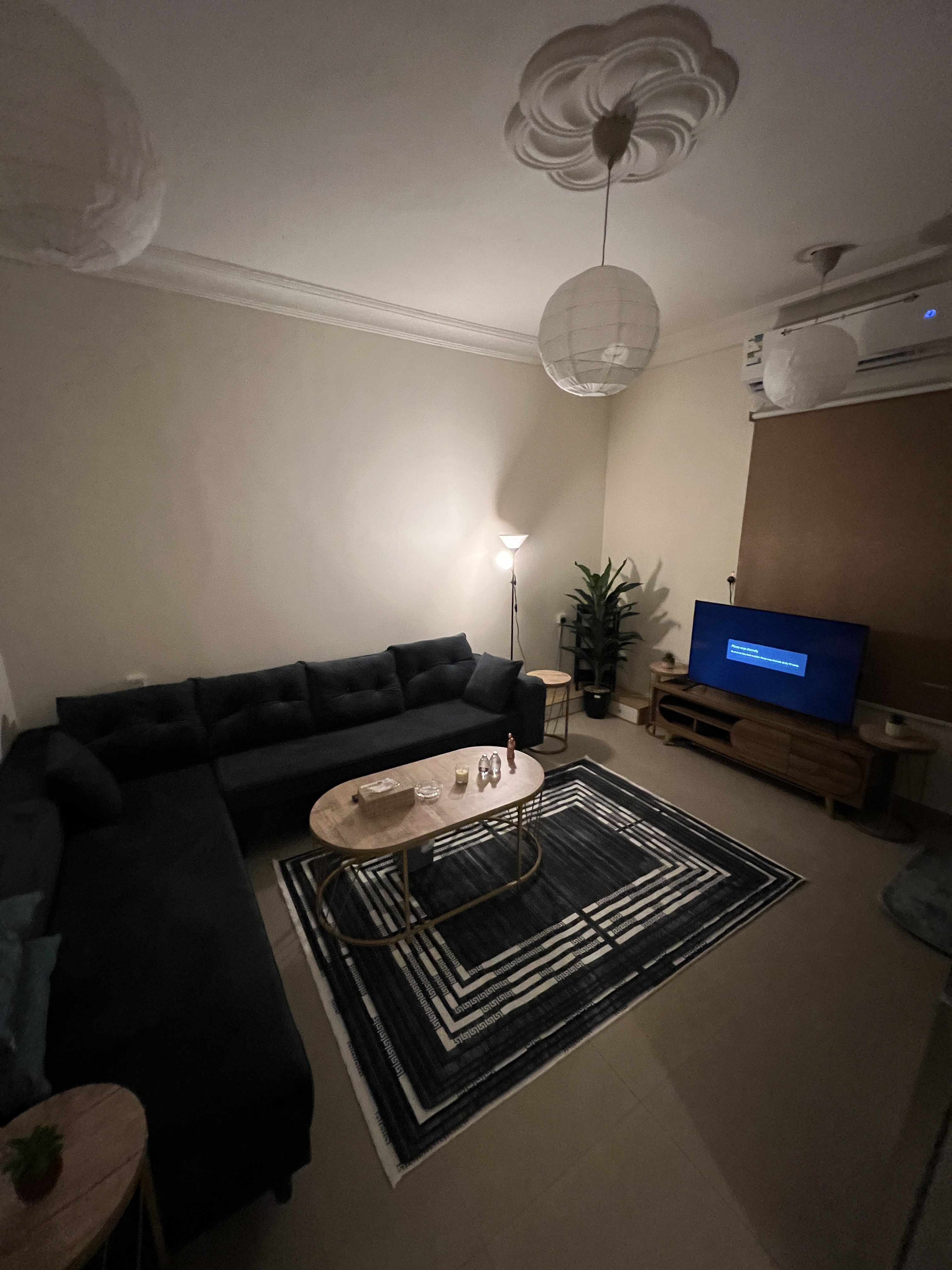 Classy & Private Studio Self