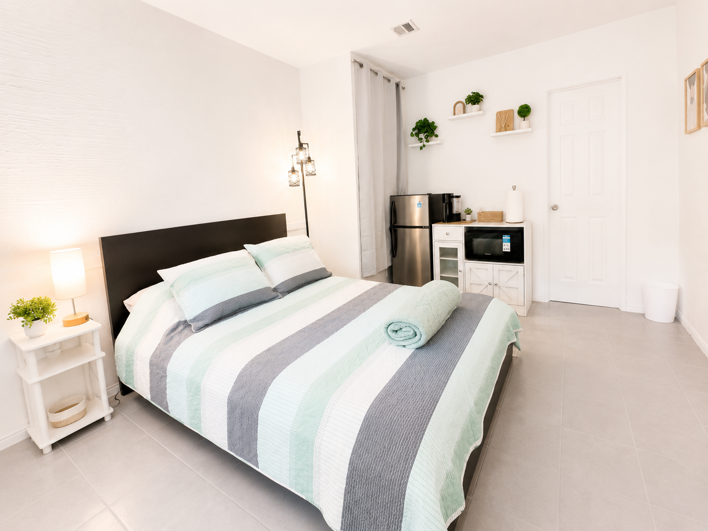 Perfect near the beach Studio! in Oakland Park, Broward County