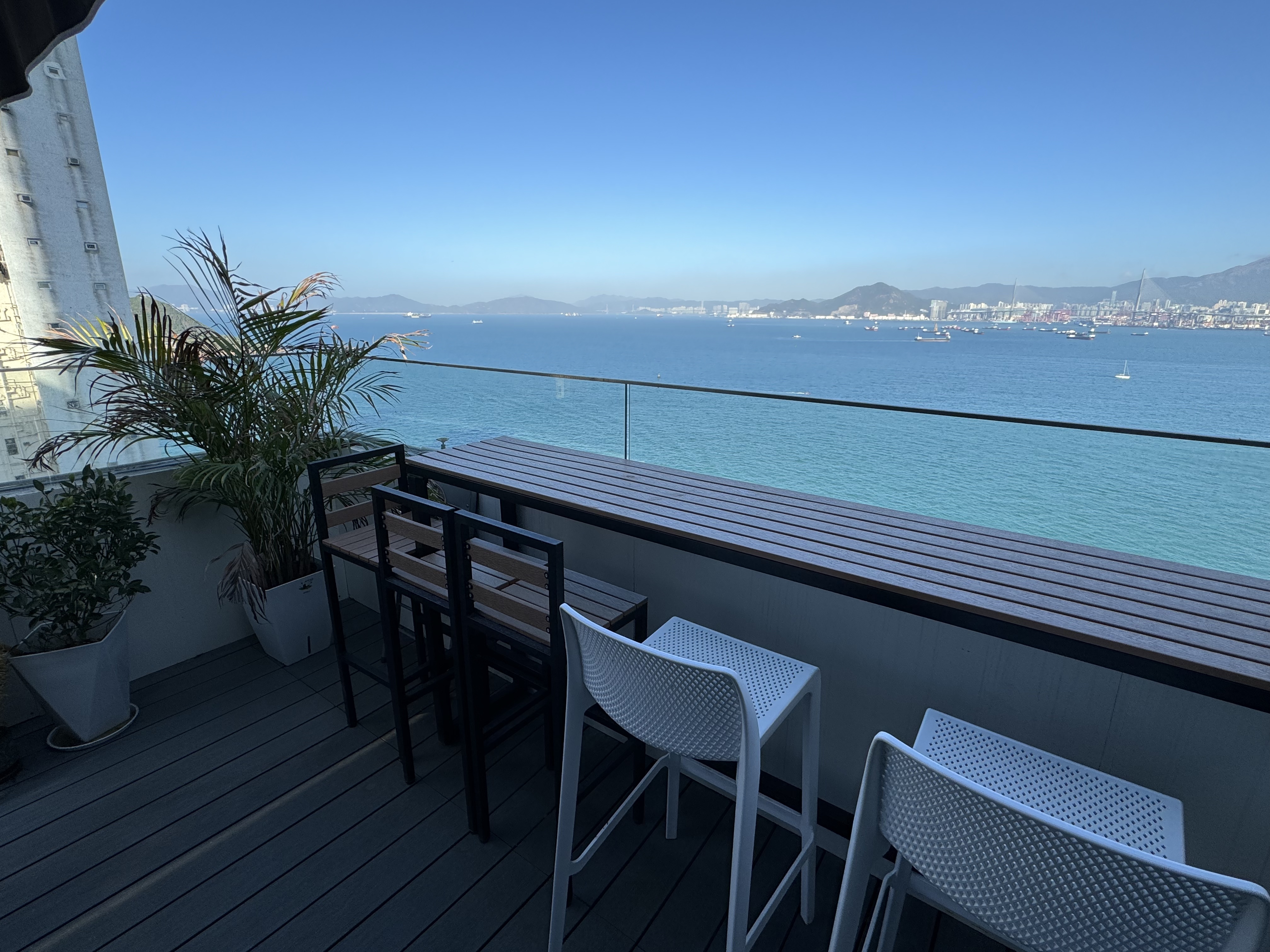 K town Amazing Sea View & outdoor patio & Sunset