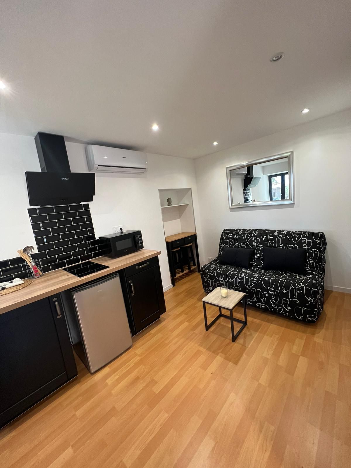 Studio 18 square meters