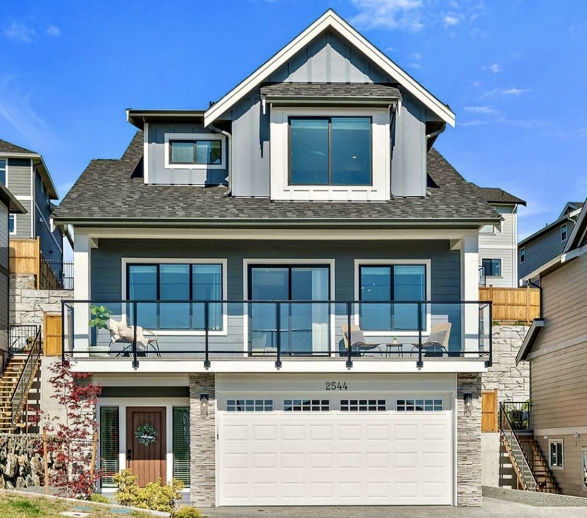 Soleil Space! Your mountaintop retreat awaits