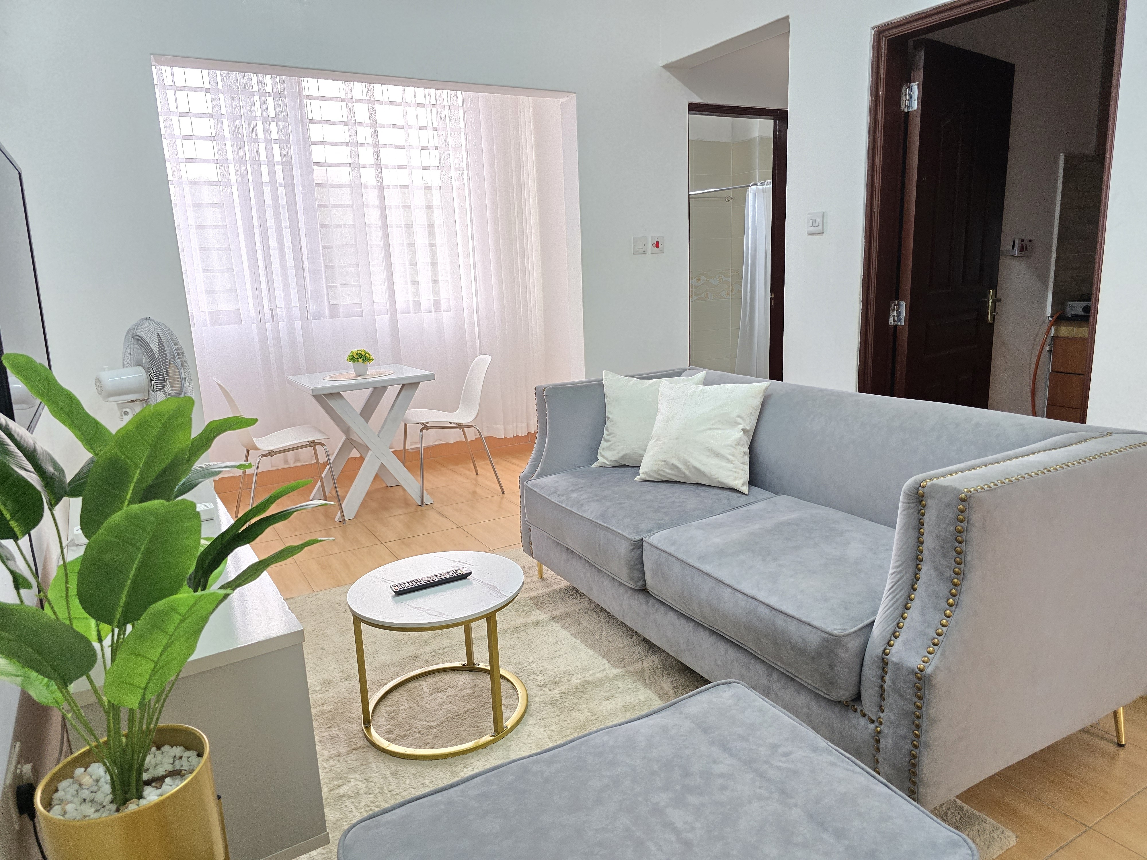 LakeView 1 bed CBD KSM/backupGen/Lift722732628