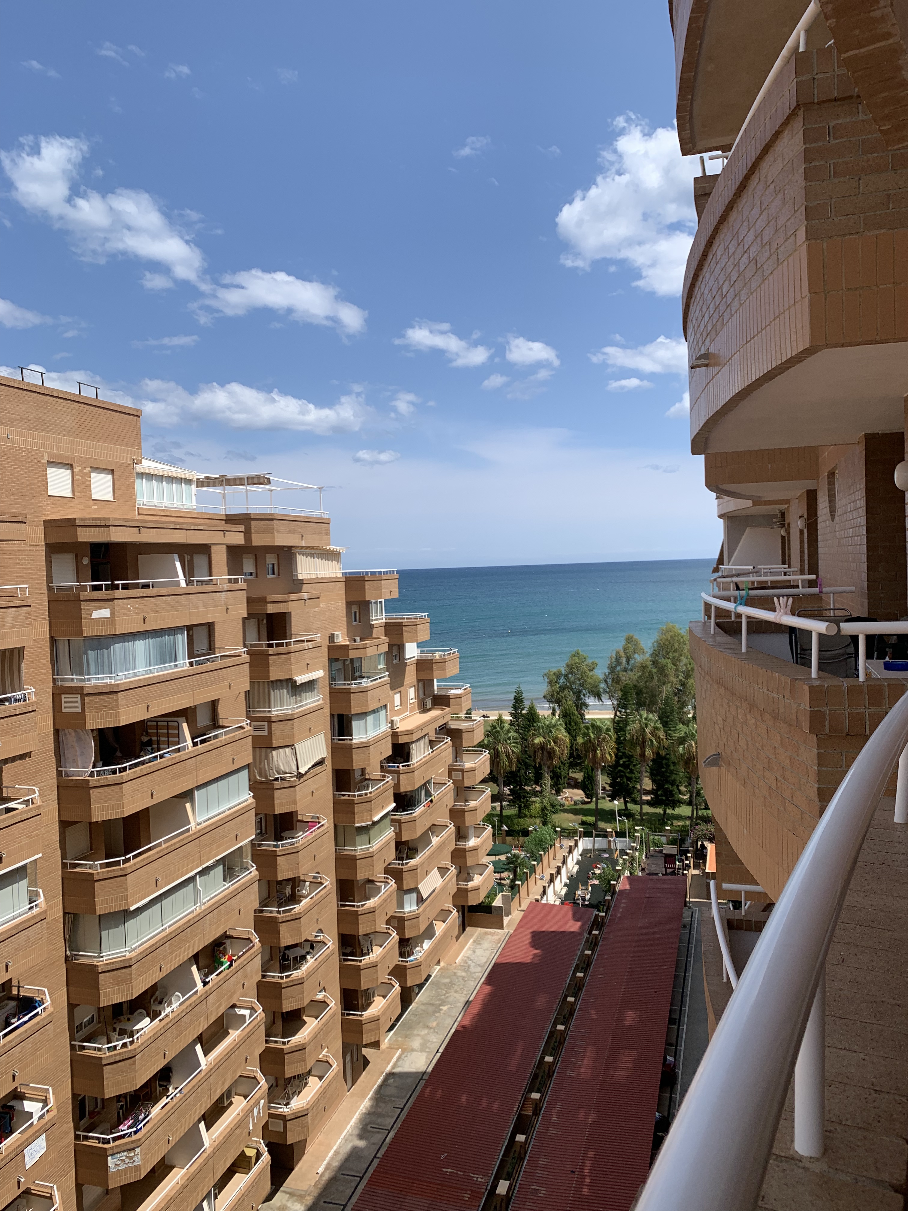 Marina D’Or couples or families
