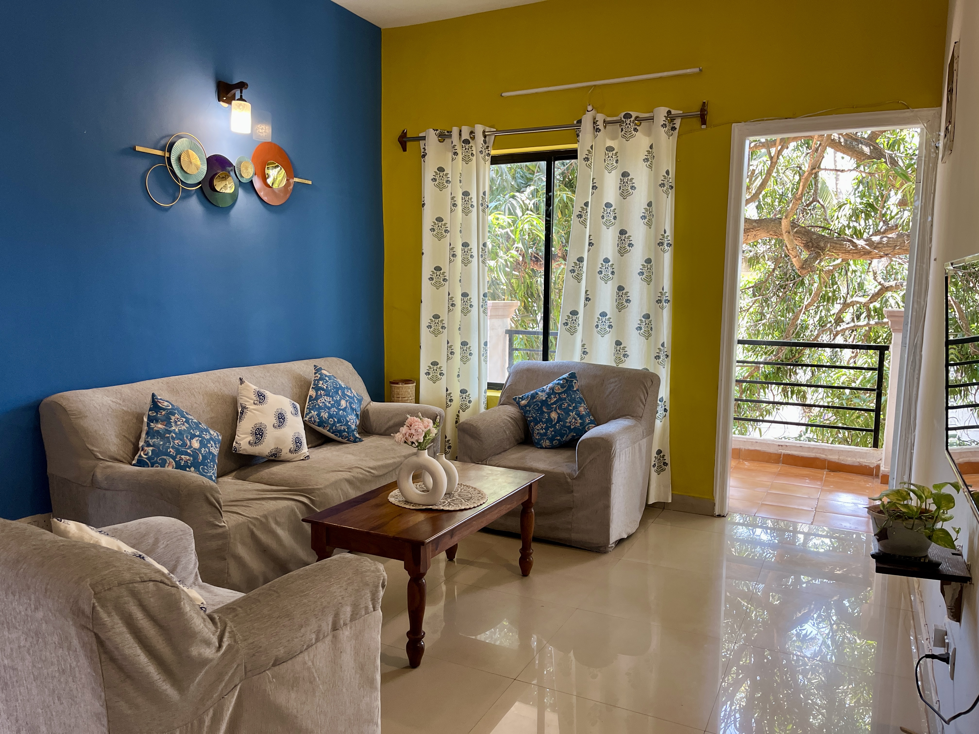 Aff2: 2bhk with pool in Vagator by Tanash Homes