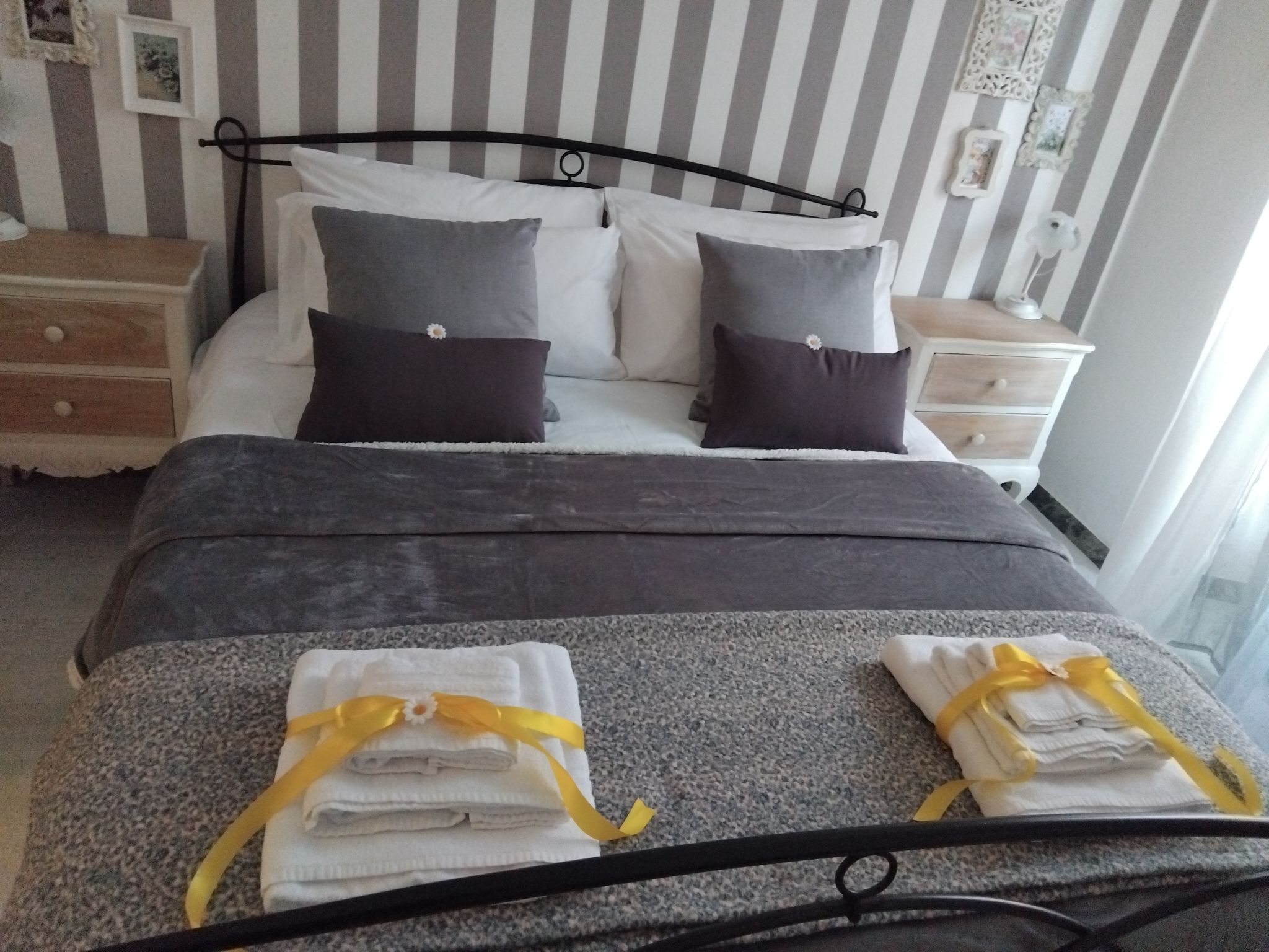 Casa Vacanza centrale near the sea port station