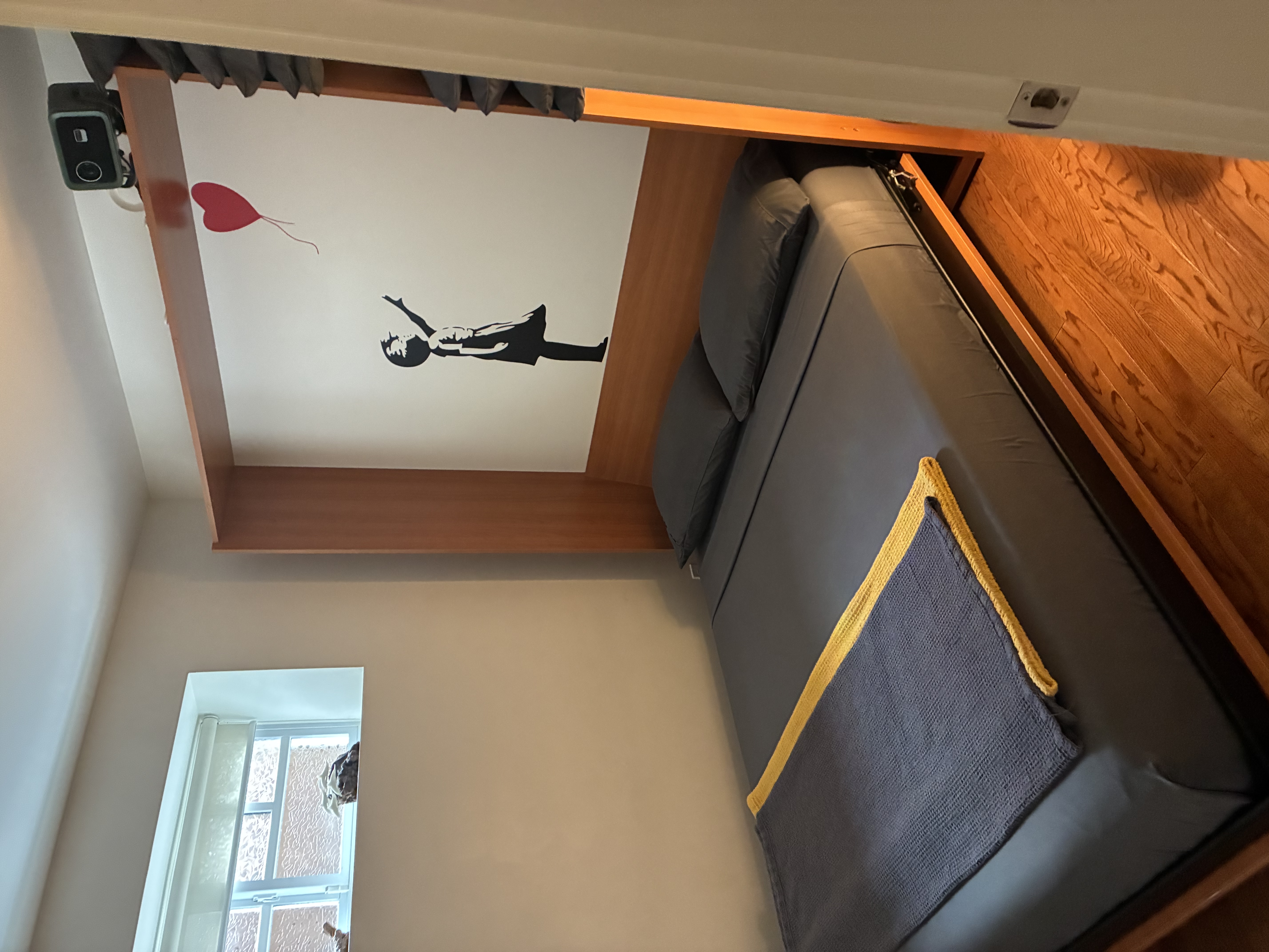 Central Location Quiet Street Clean Private Suite
