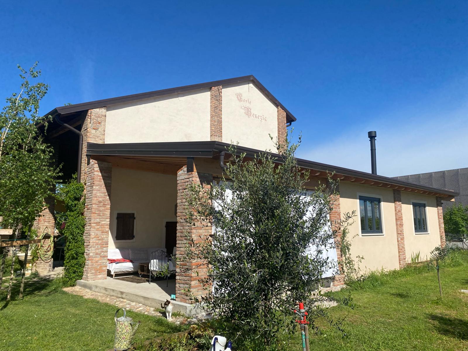 Corte Venezia: house in the countryside