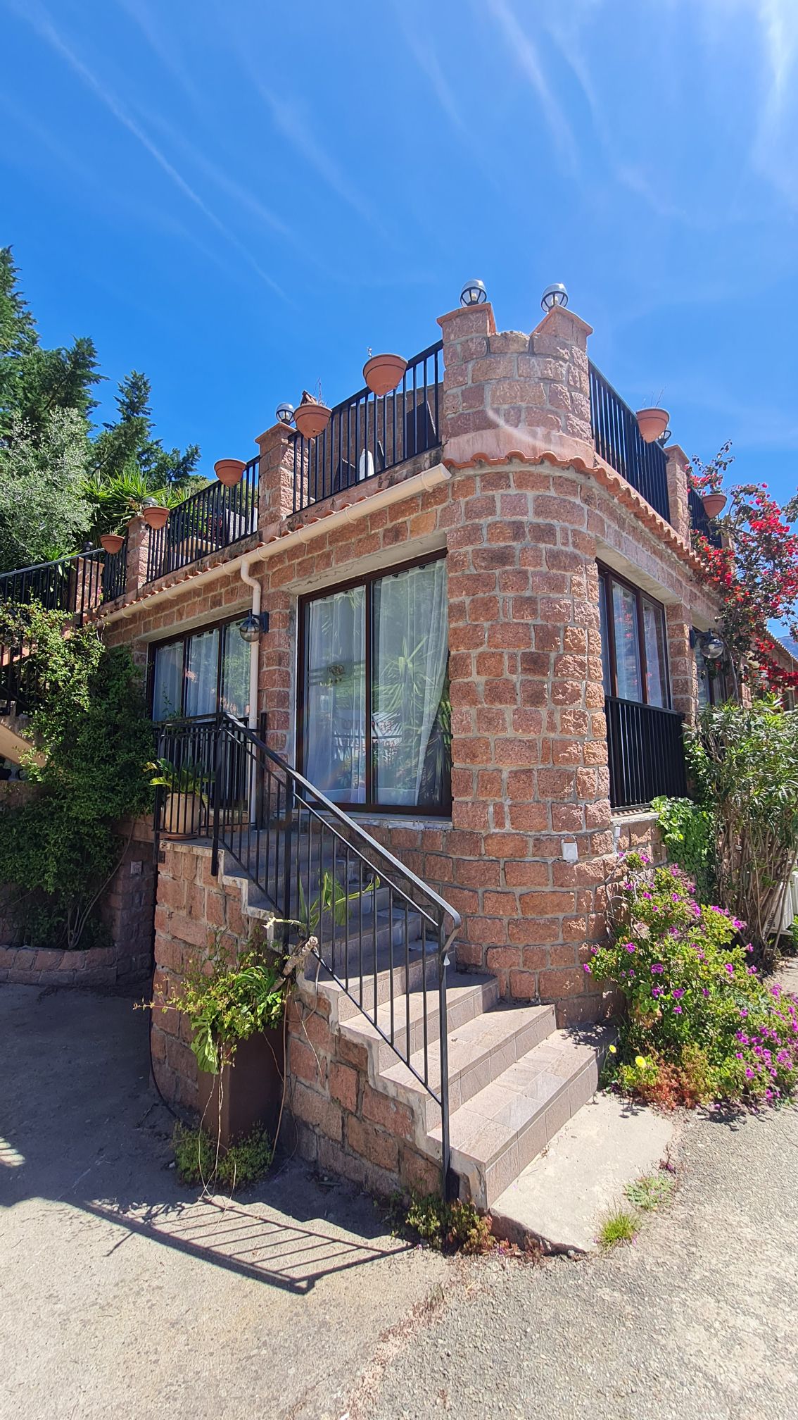 Apartment Hotel 25m² air-conditioned furnished