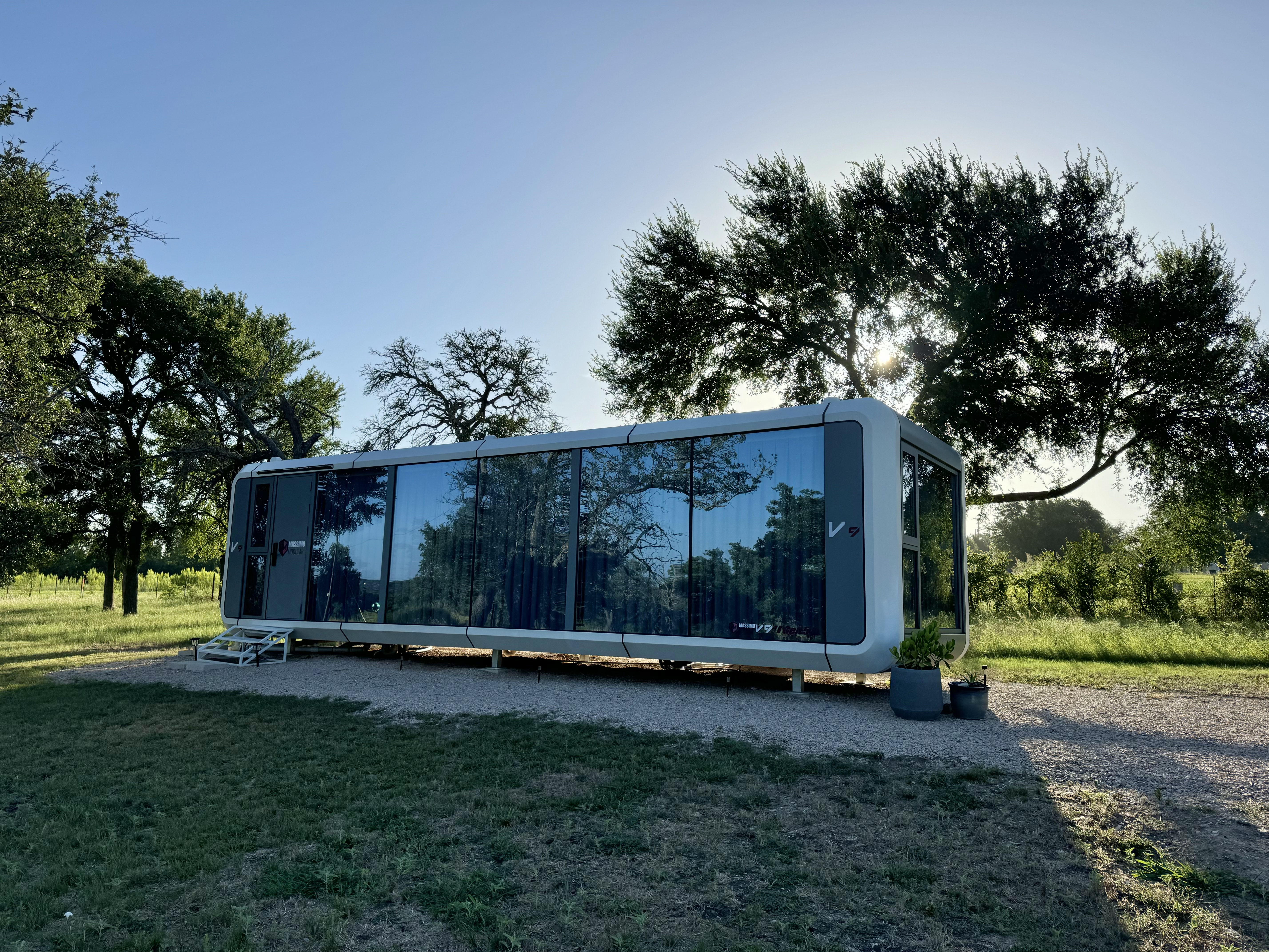 8 Secluded Acres! Modern Living+Scenic Views