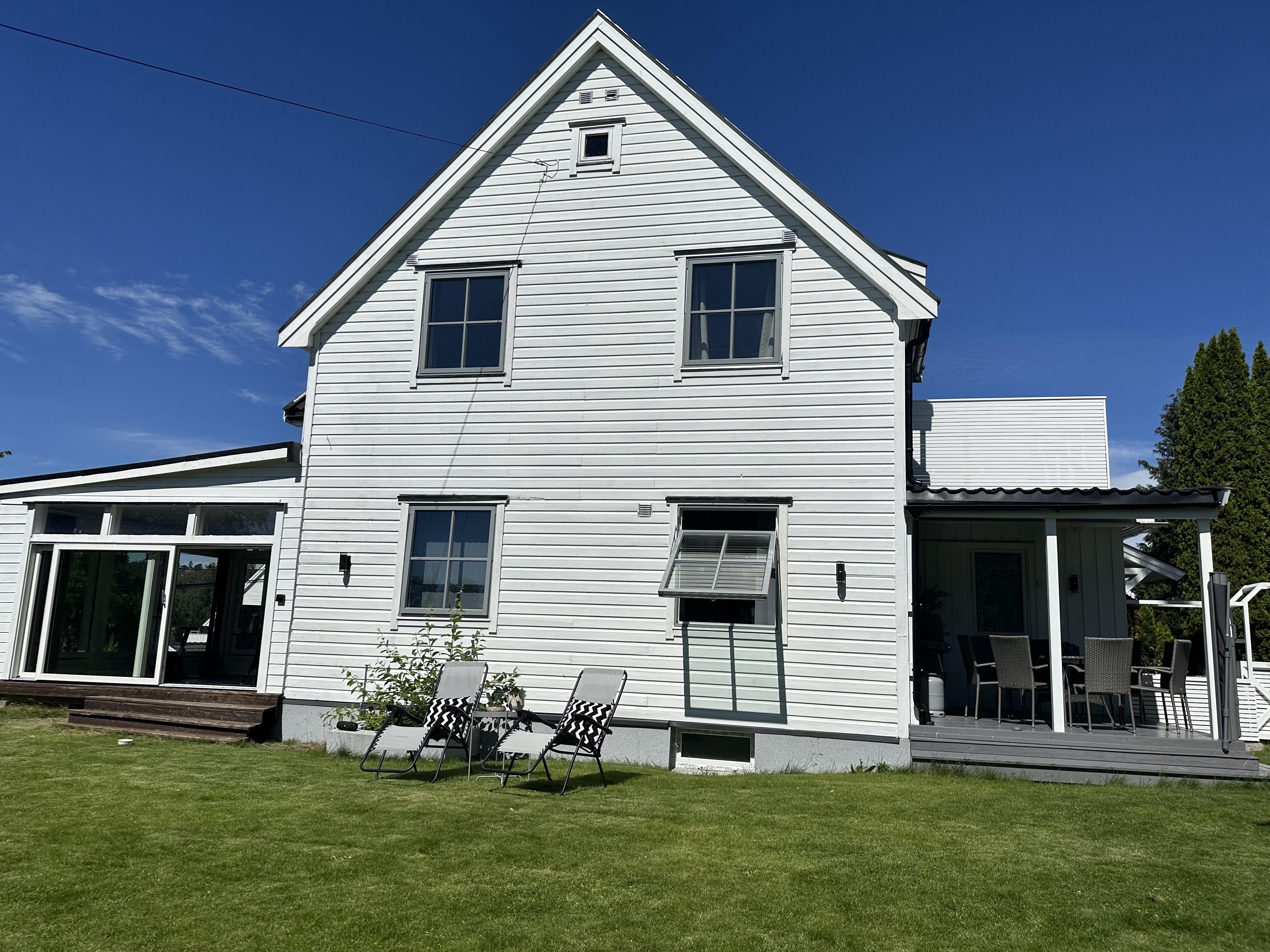 Well decorated house
