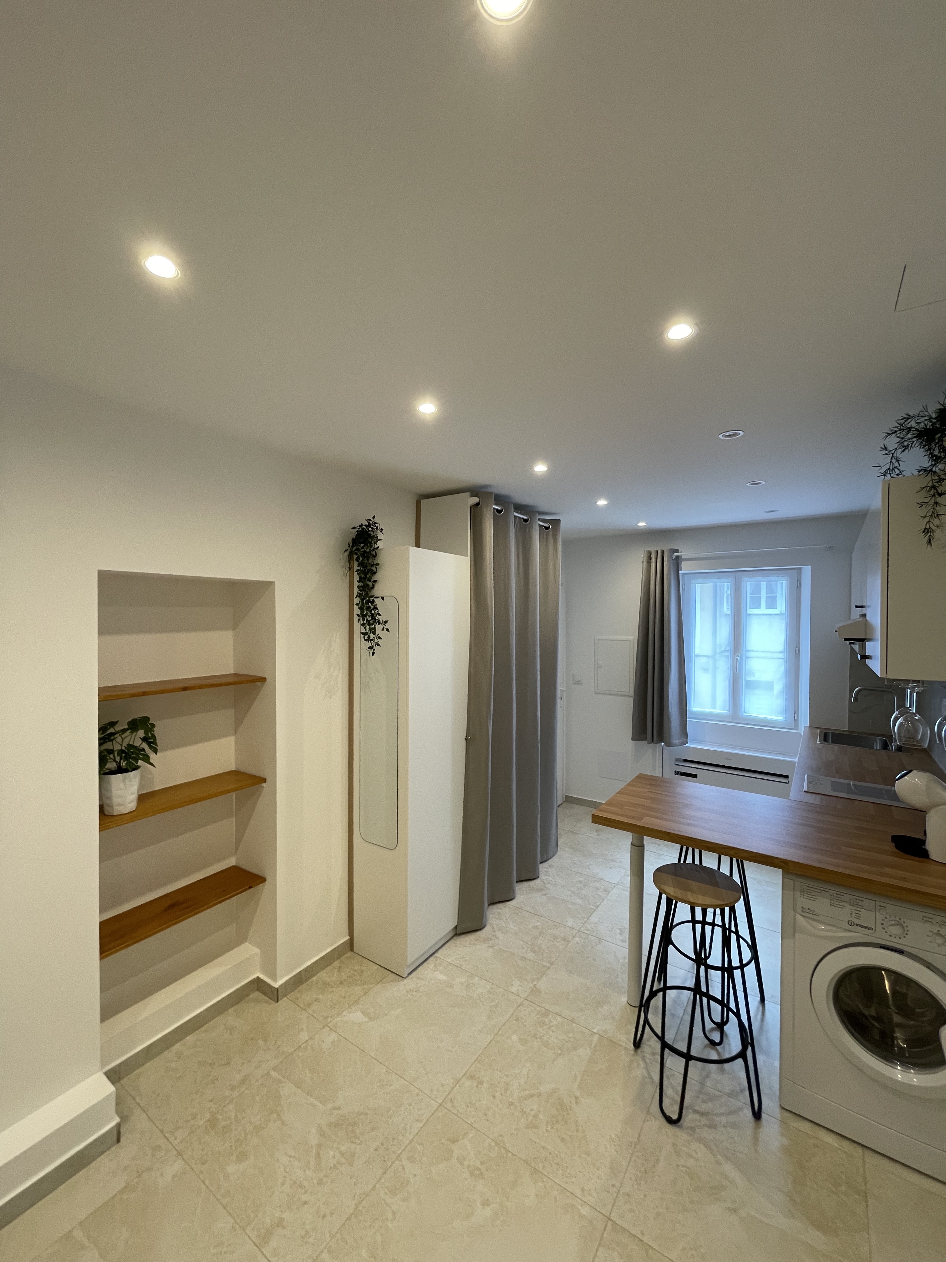 Studio at the heart of downtown
