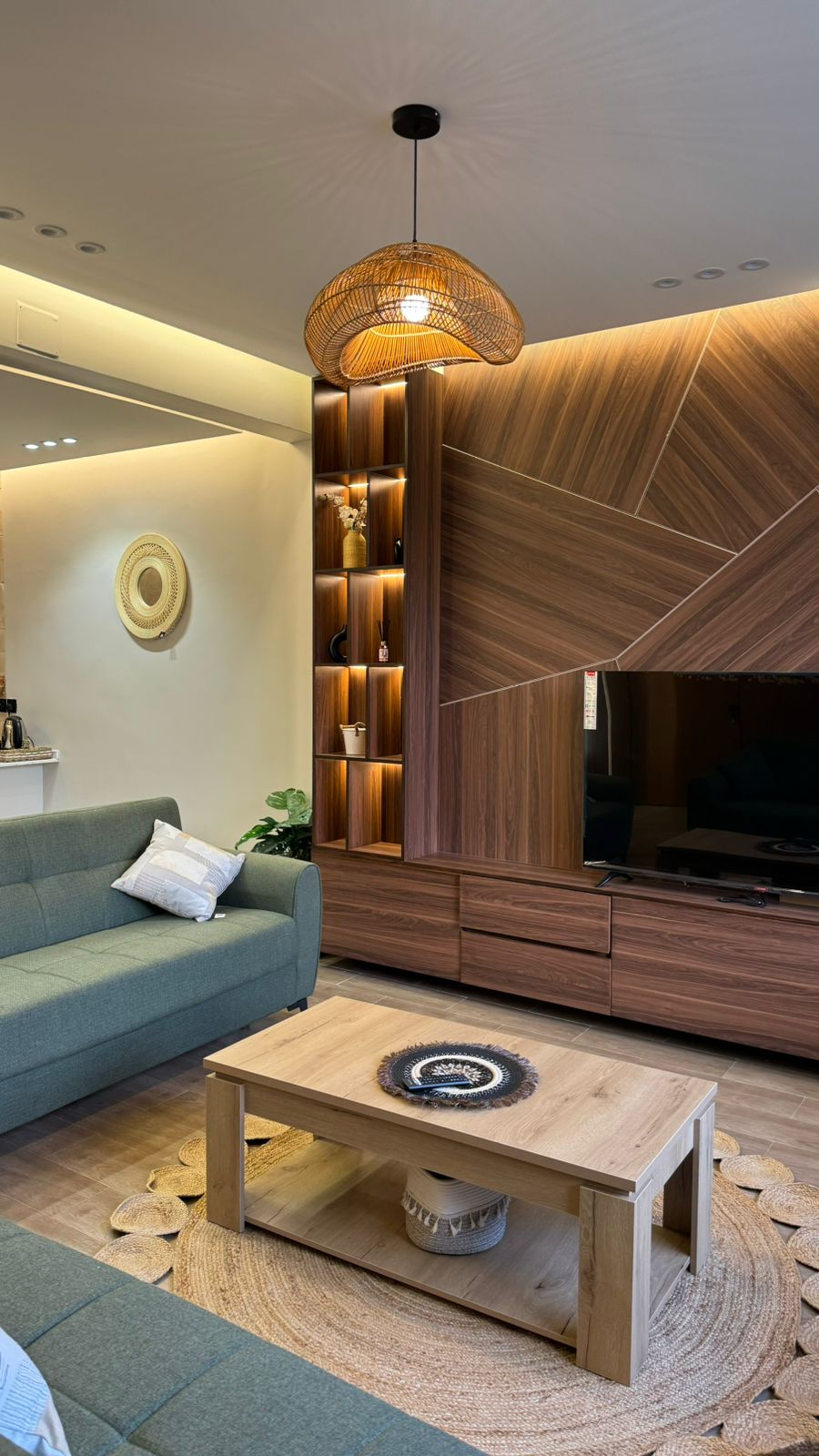 Chalet Ridina
Private entrance and outdoor seating by barbecue corner