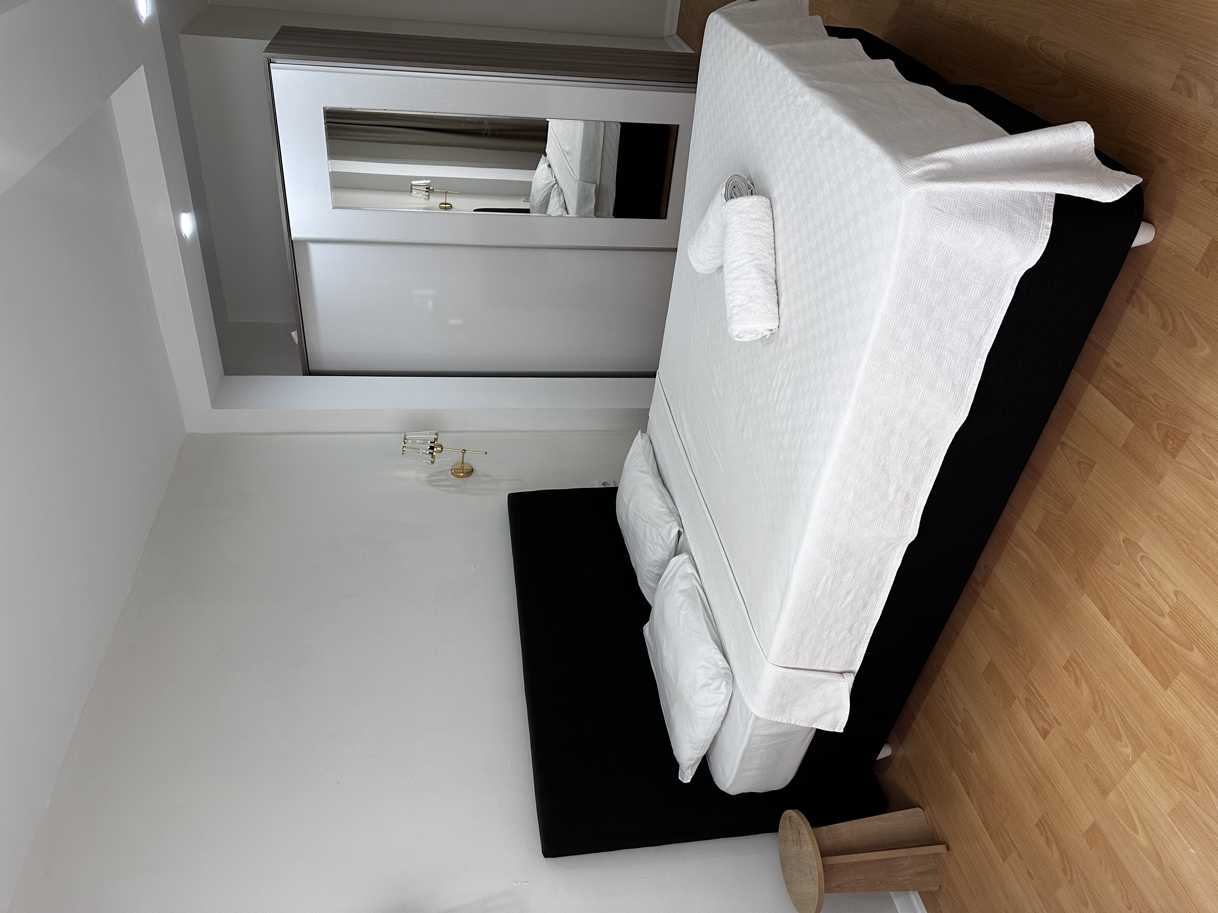 Centrally Located 2+1 Suite Apartment (Umraniye Bazaar)