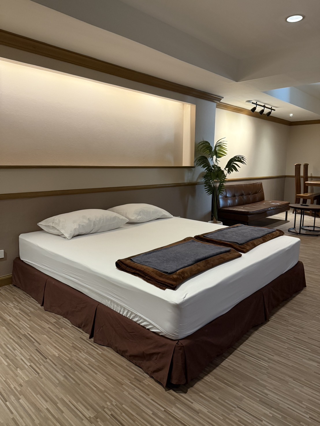 Big APT near Khaosan/Grand Palace Up to 6Per.