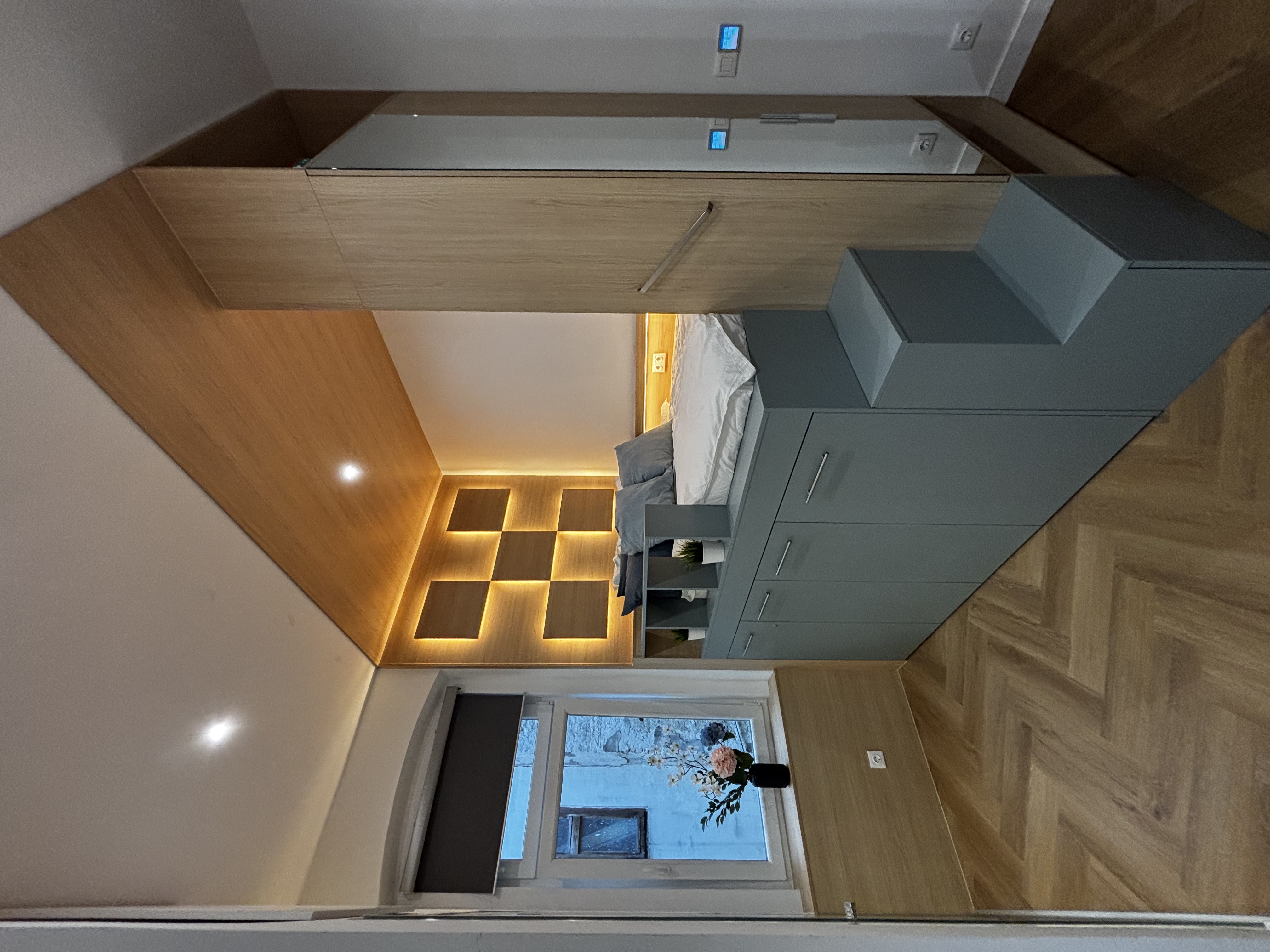 SMART LumaCube16. Compact luxury in great location